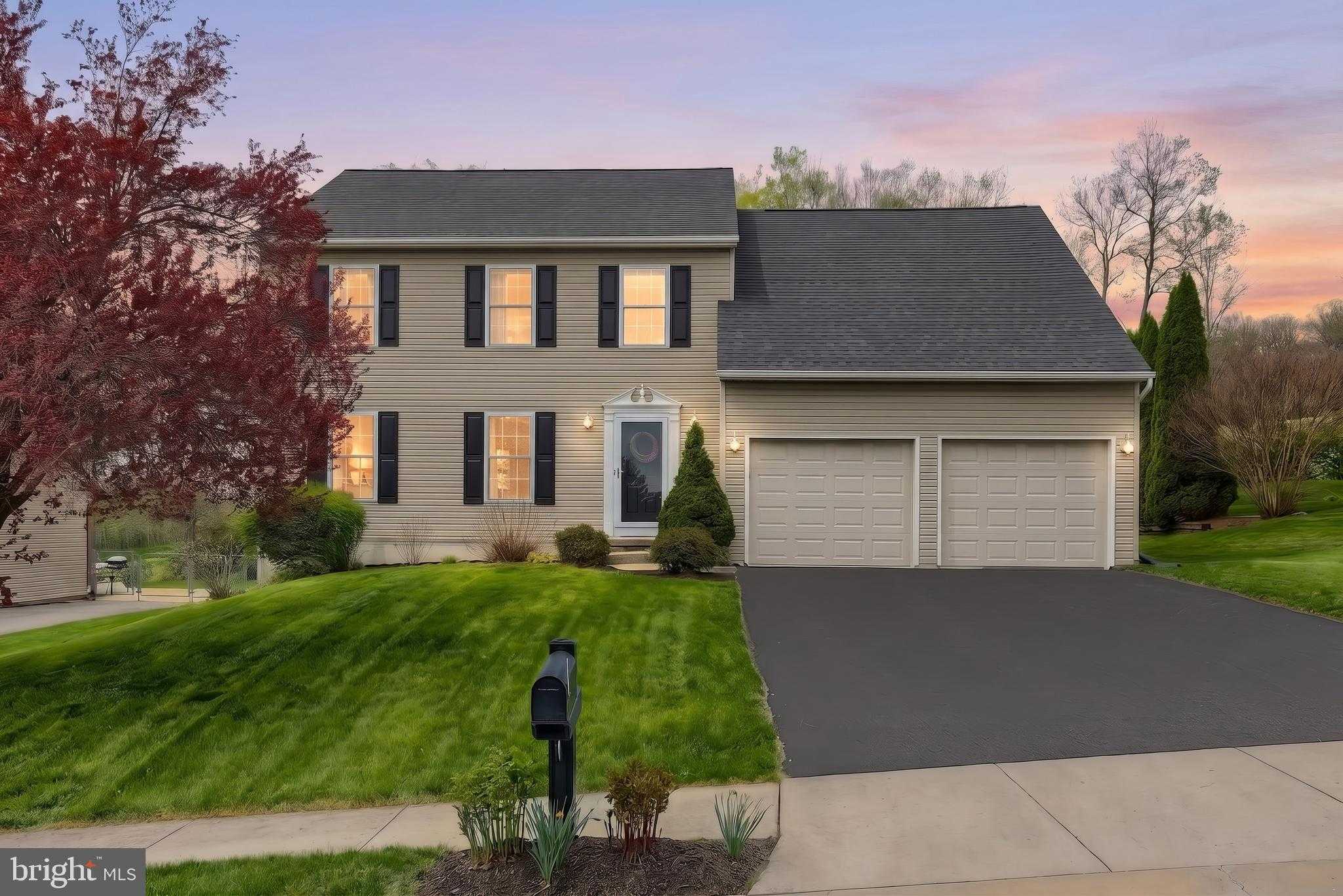 710 Apple Tree Ln photo 2