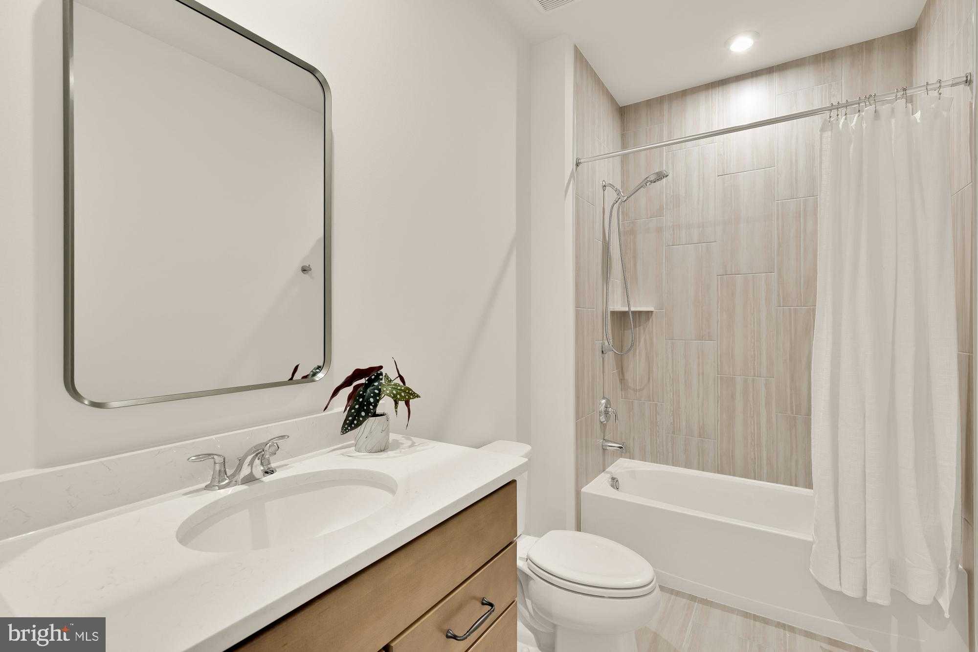 21767 Dollis Hill Ter photo 29