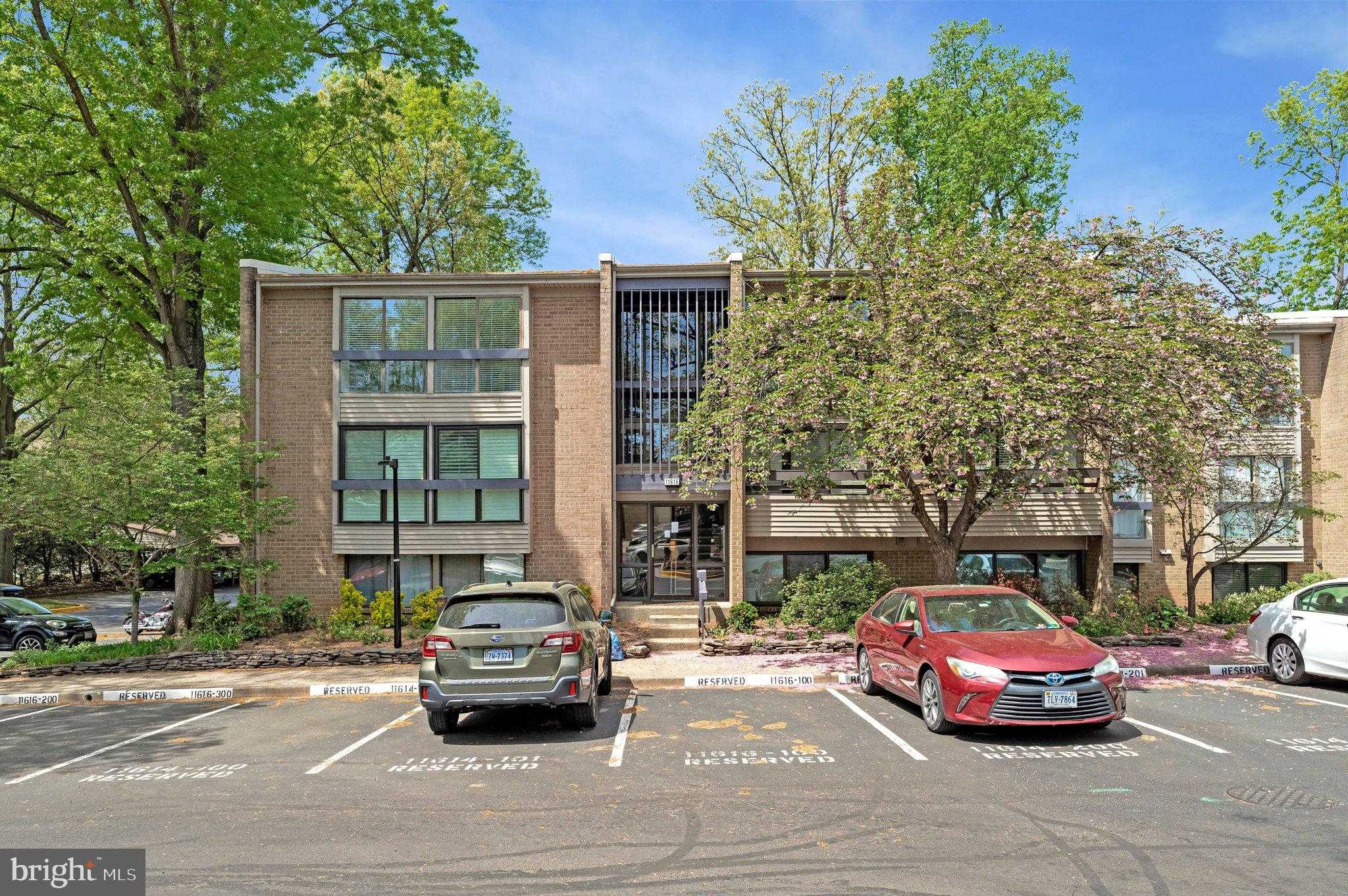 11616 Ivystone Ct, Reston