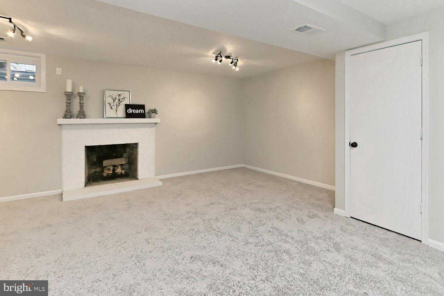 12099 Winona Dr photo 22