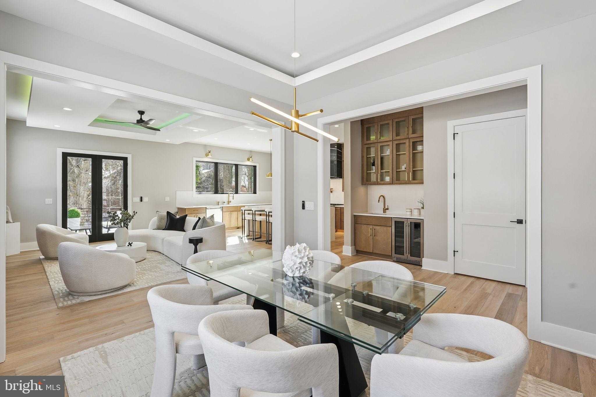 6913 Berkeley St photo 31