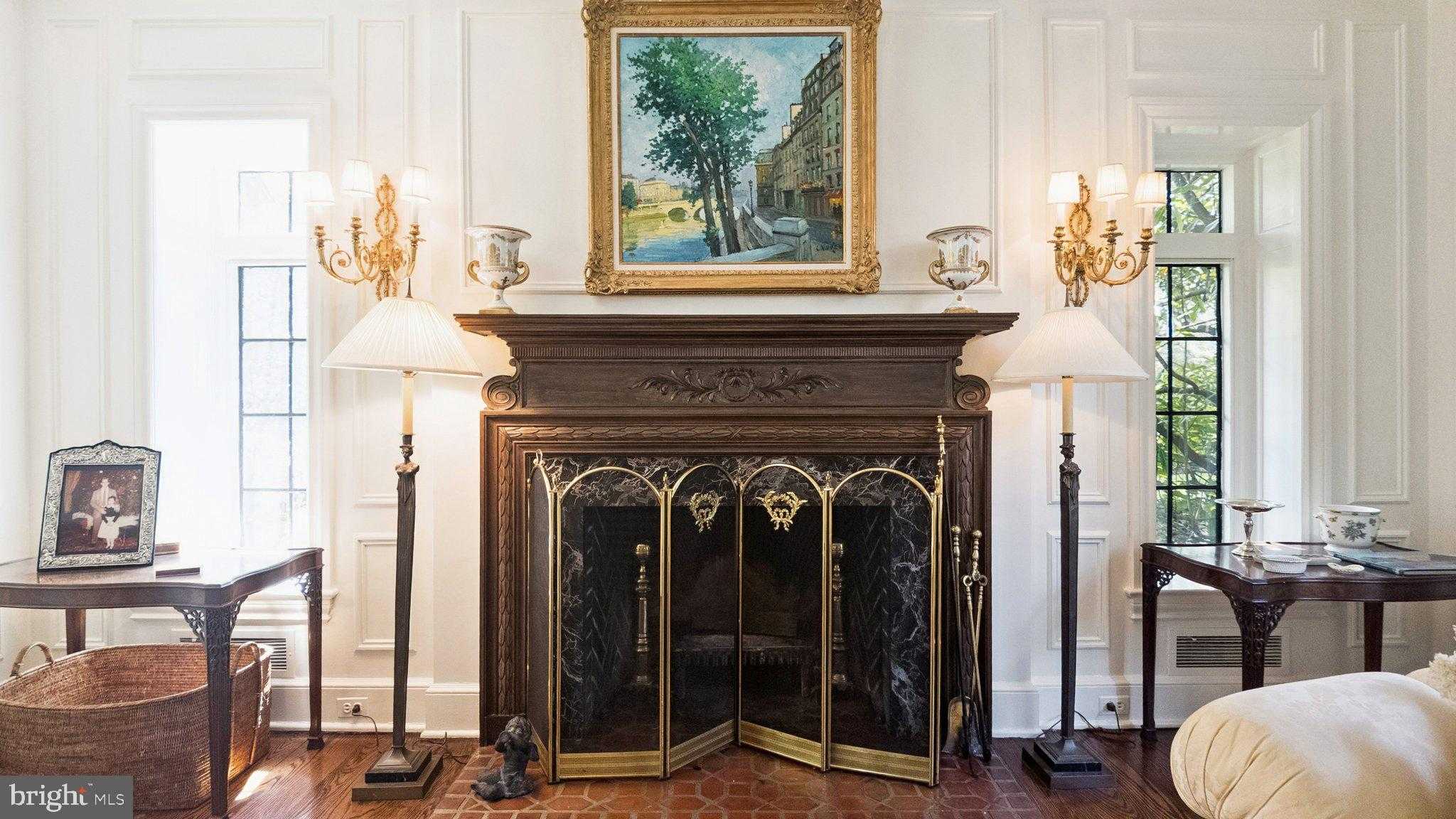 517 Fishers Rd photo 21