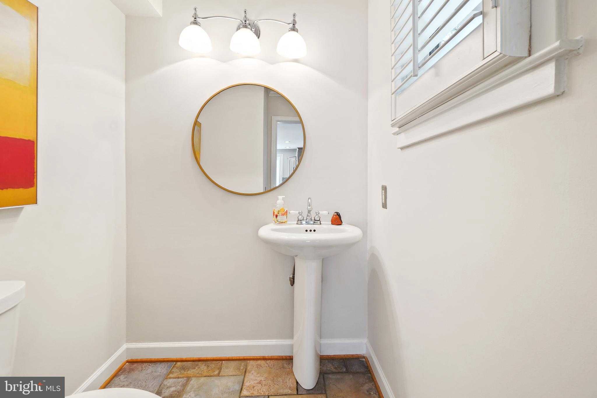 2004 Swan Ter photo 13