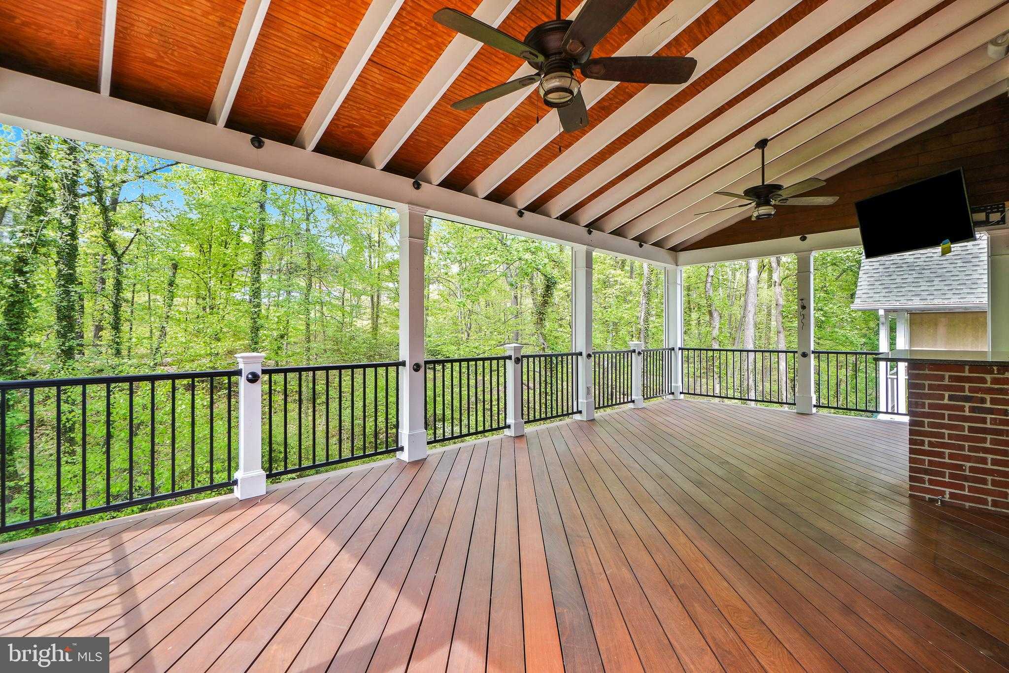 2004 Swan Ter photo 29