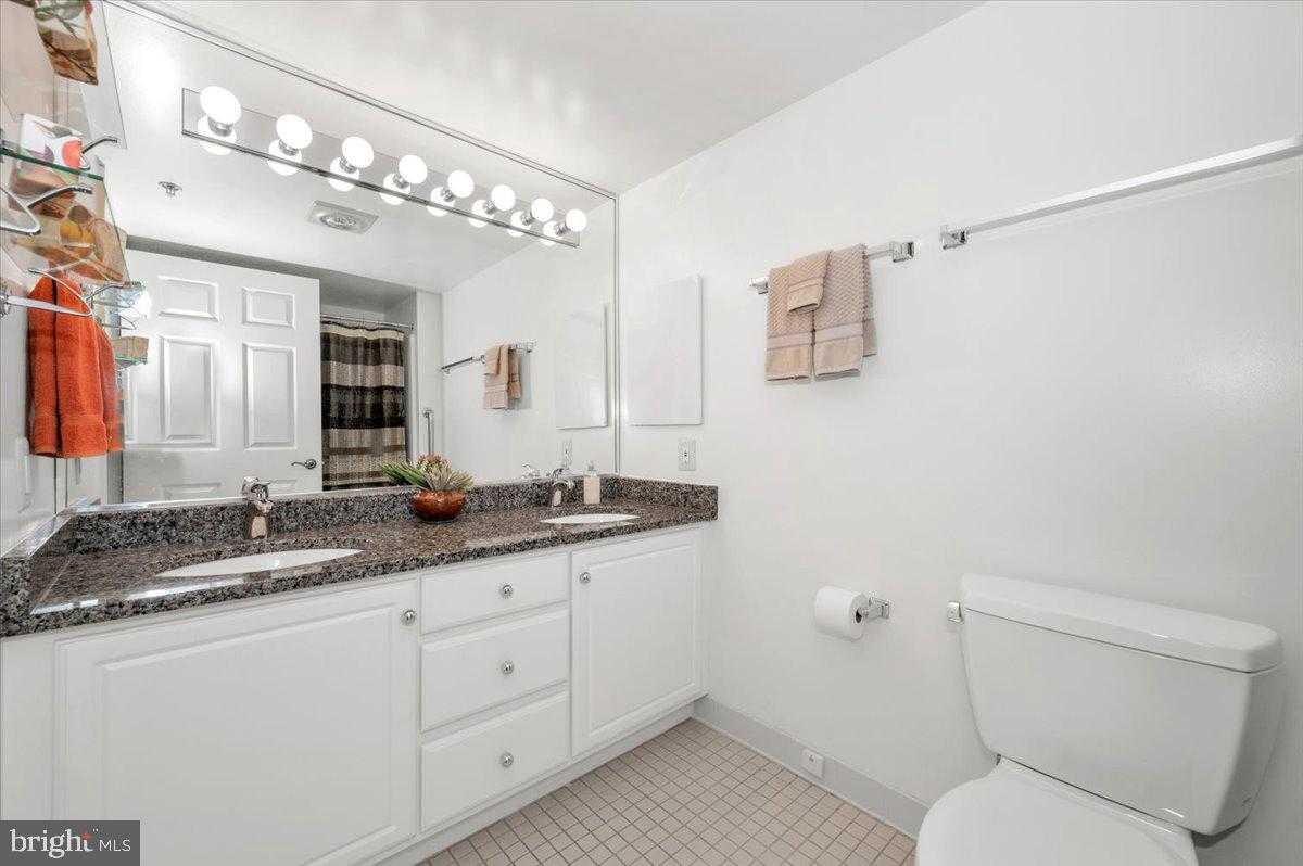 14805 Pennfield Cir Apt 205 photo 28