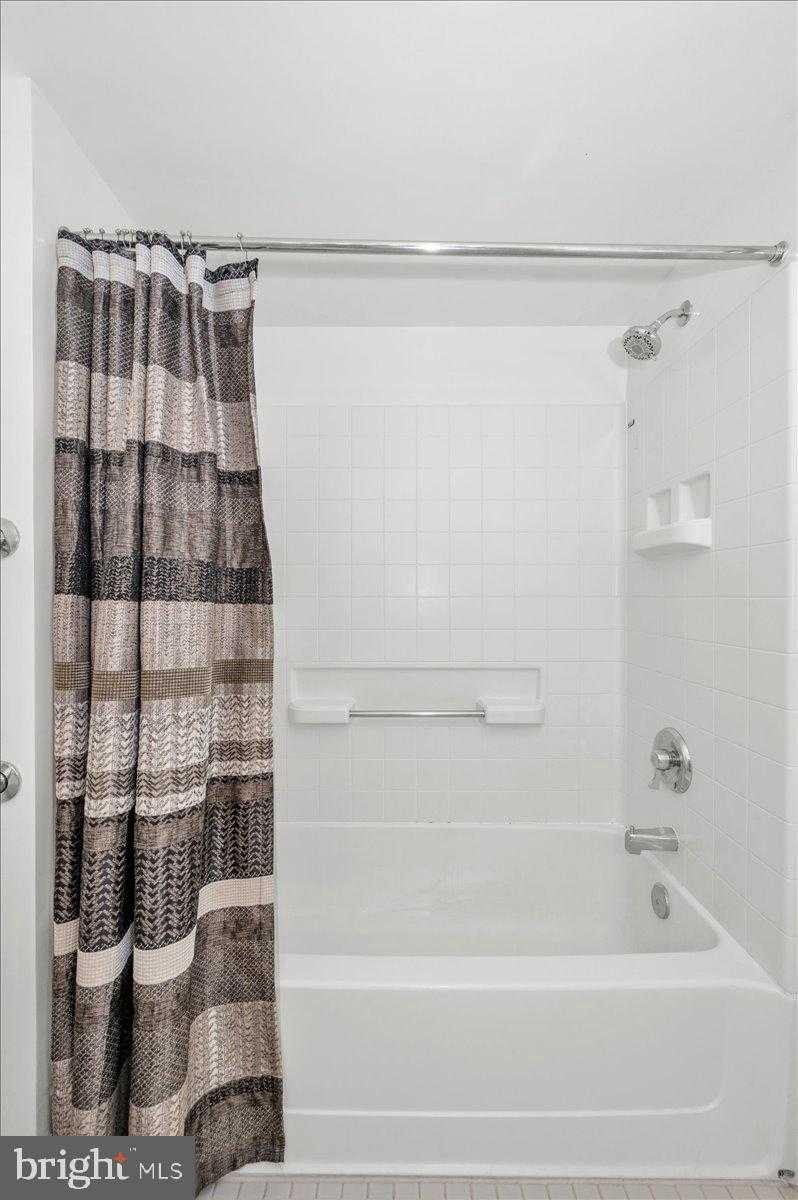 14805 Pennfield Cir Apt 205 photo 29