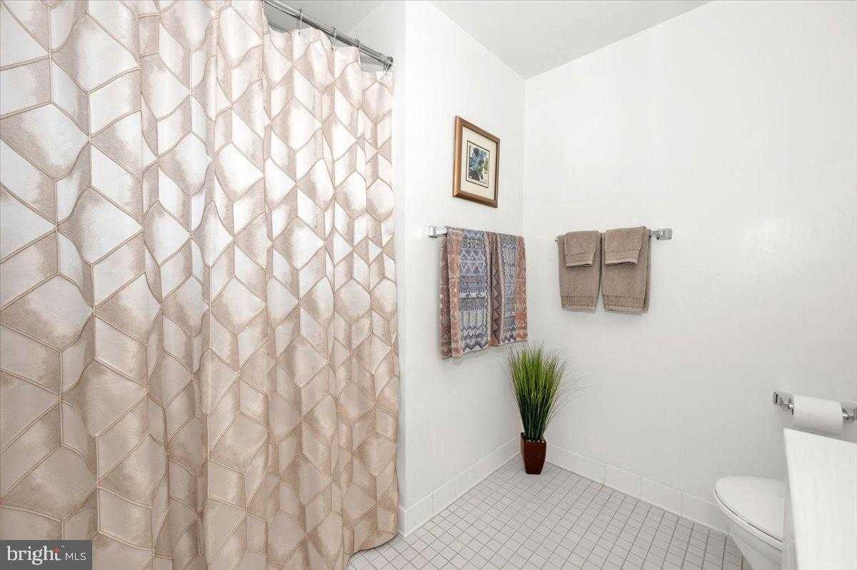 14805 Pennfield Cir Apt 205 photo 34