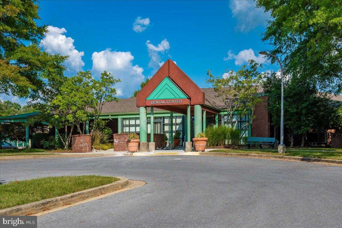 14805 Pennfield Cir Apt 205 photo 55