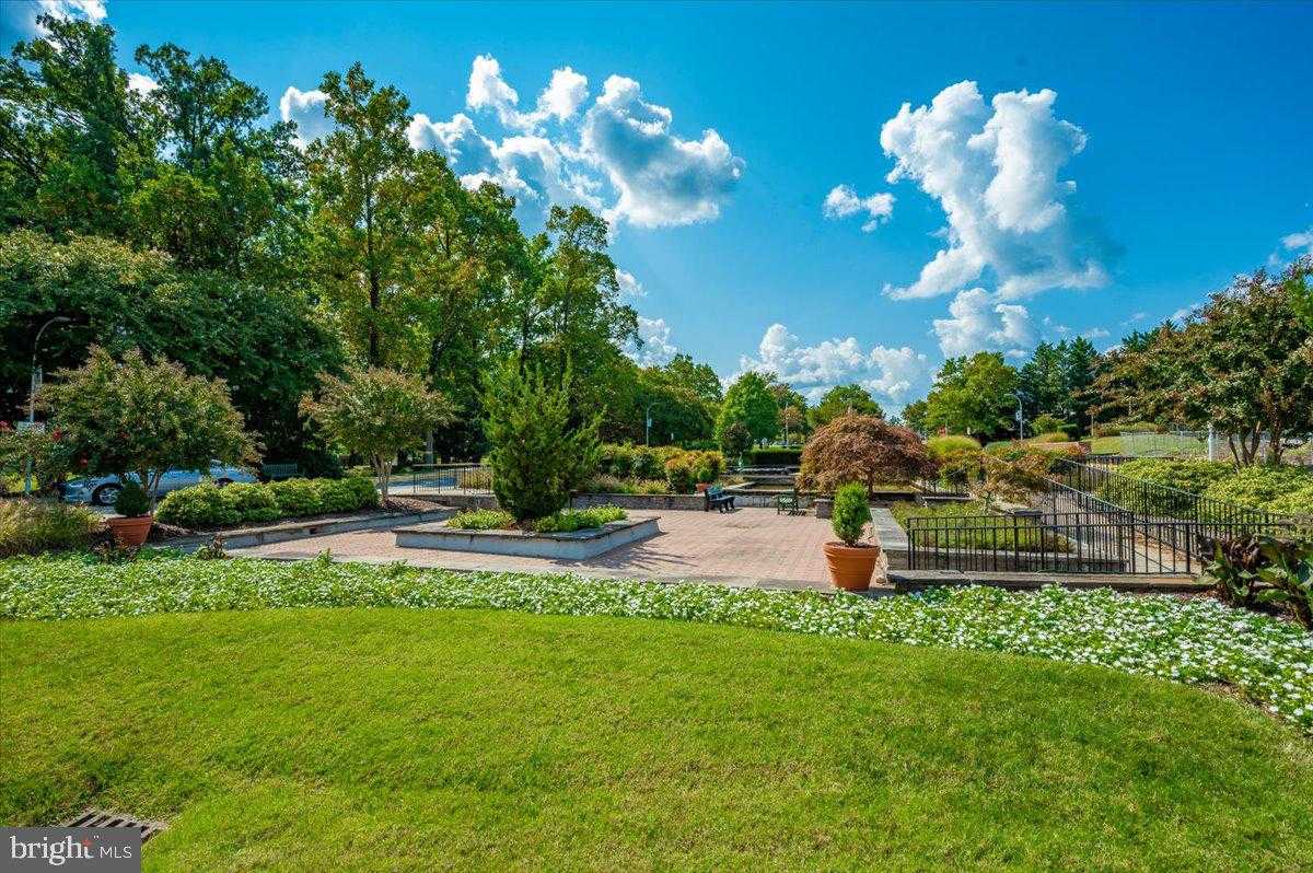 14805 Pennfield Cir Apt 205 photo 62