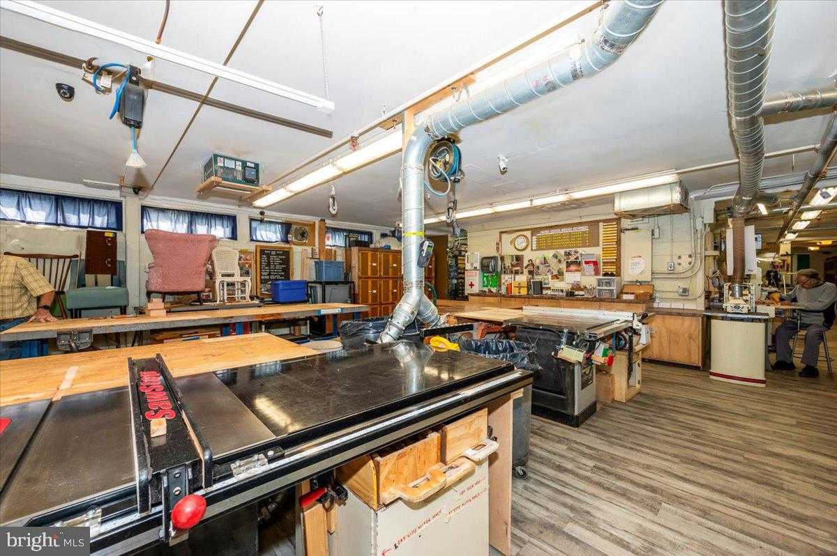 14805 Pennfield Cir Apt 205 photo 63