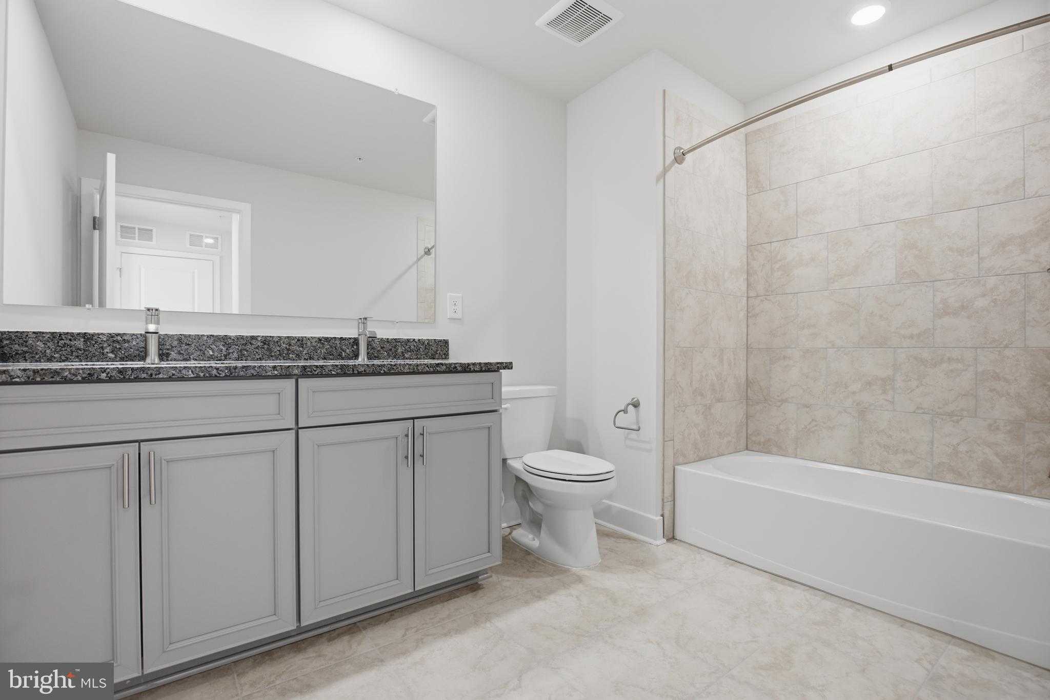 1358 Crested Wood Dr photo 21