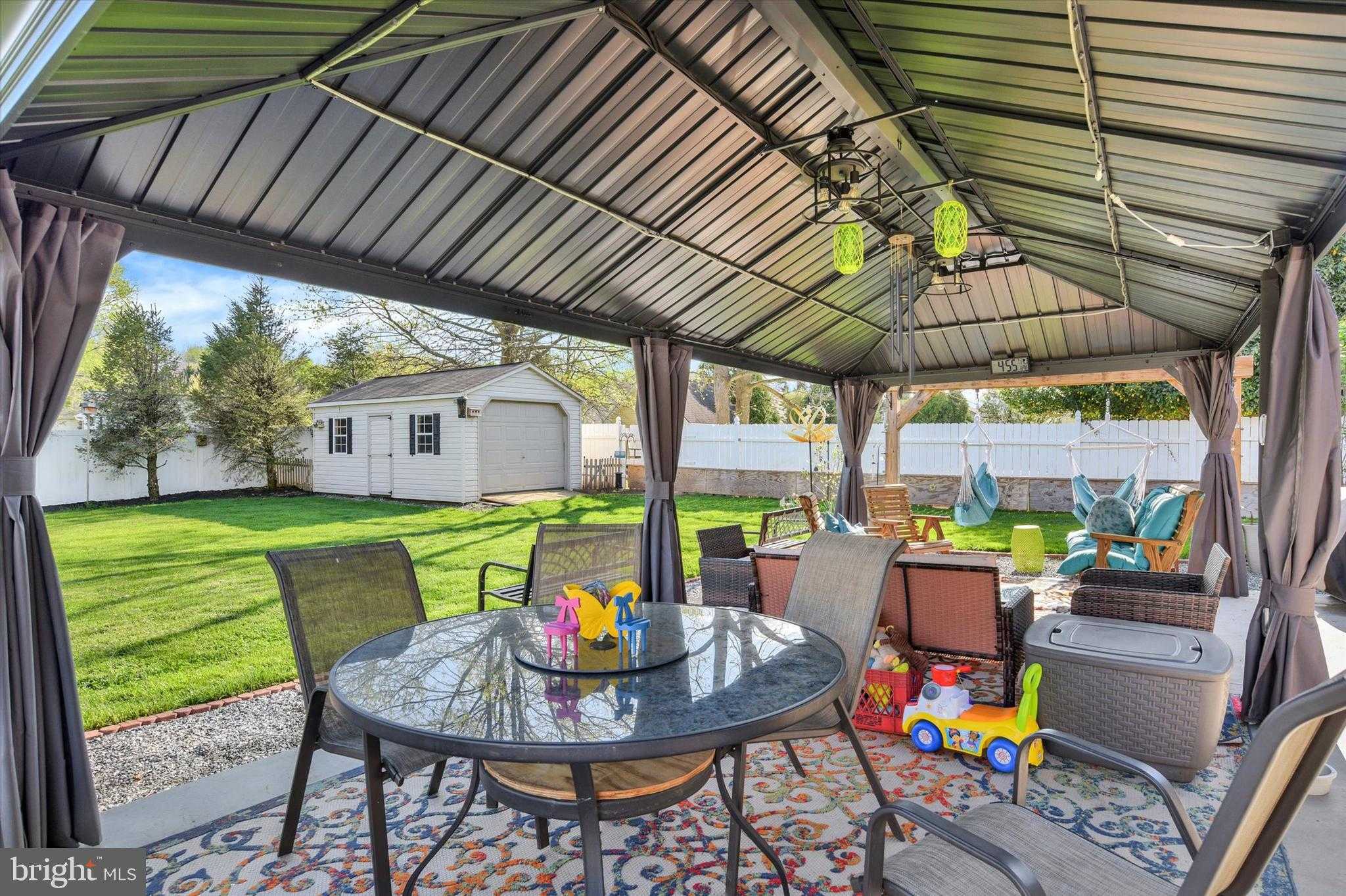 52 Carriage Rd photo 27