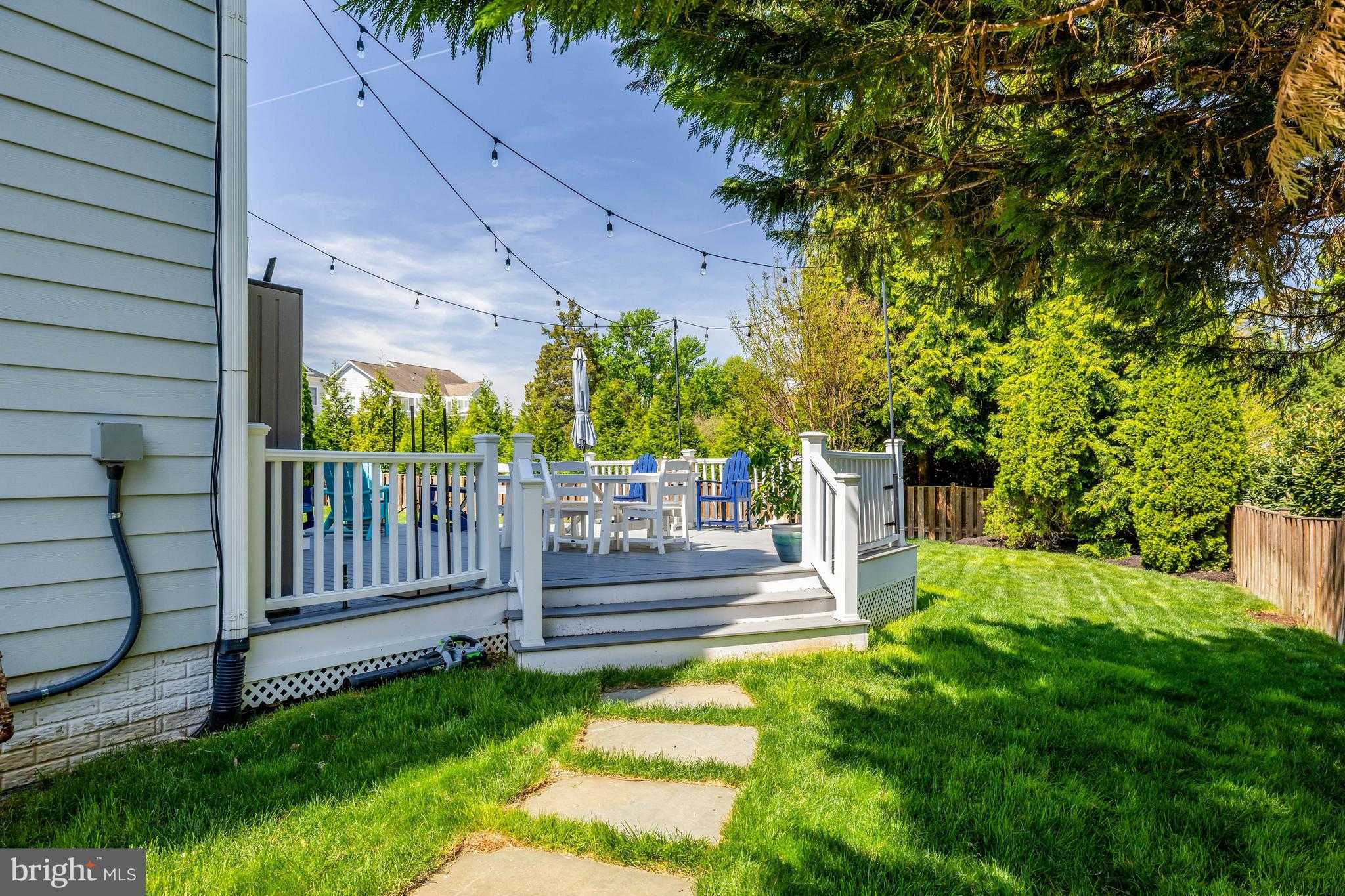 504 Valley Dr SE photo 78