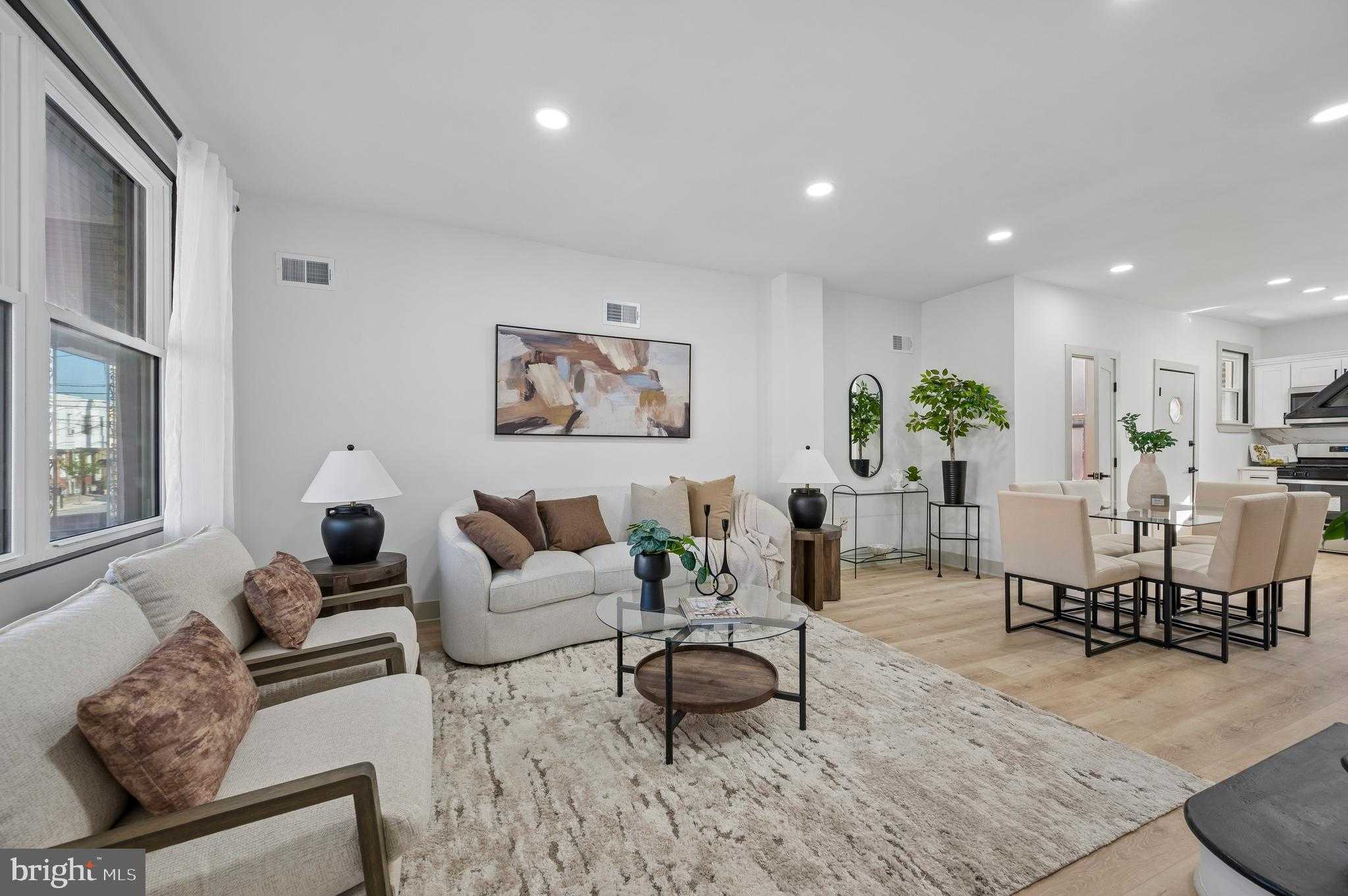 2625 E Venango St photo 8