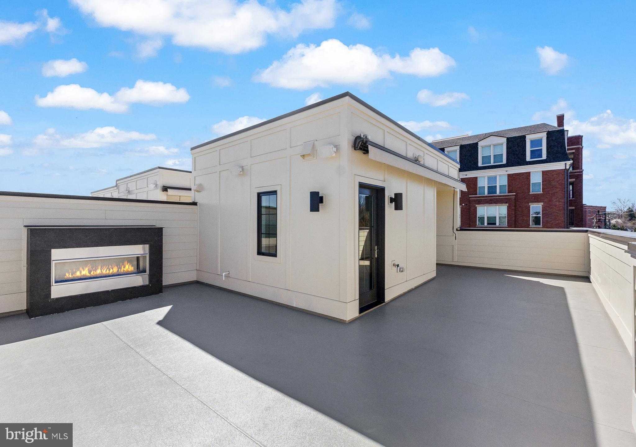 8601 Erdem Pl photo 9