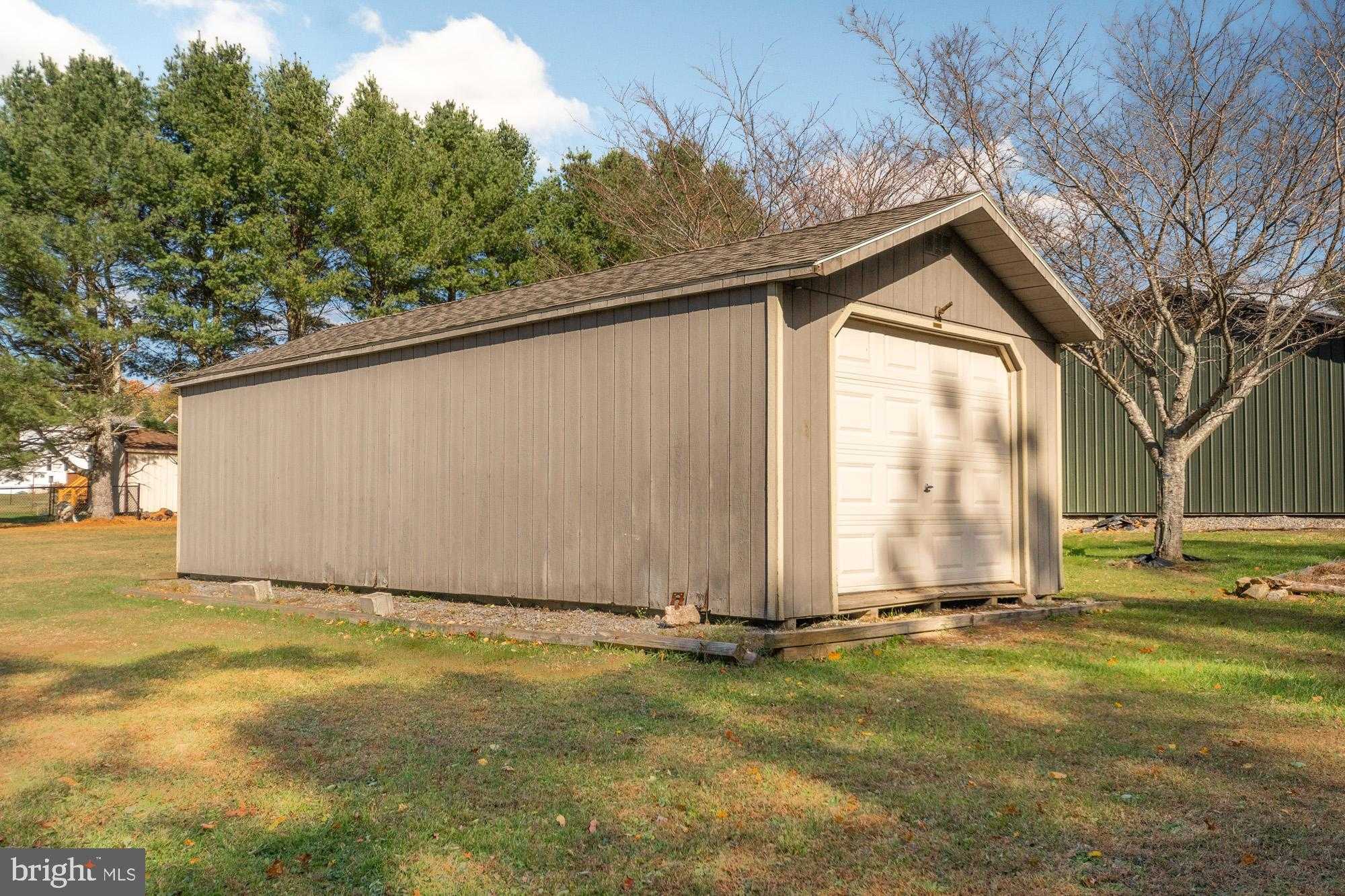 1015 Pysell Rd photo 41