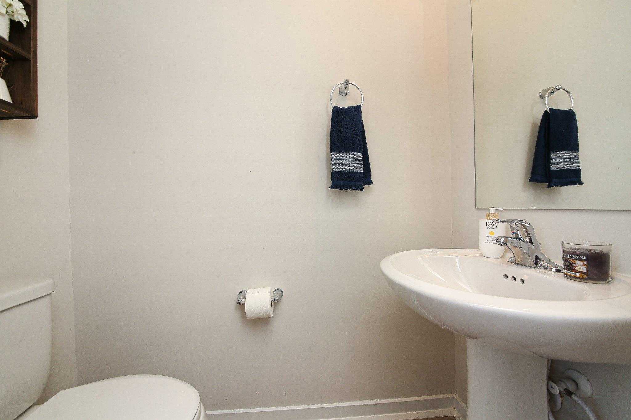 4940 Brookside CT photo 17