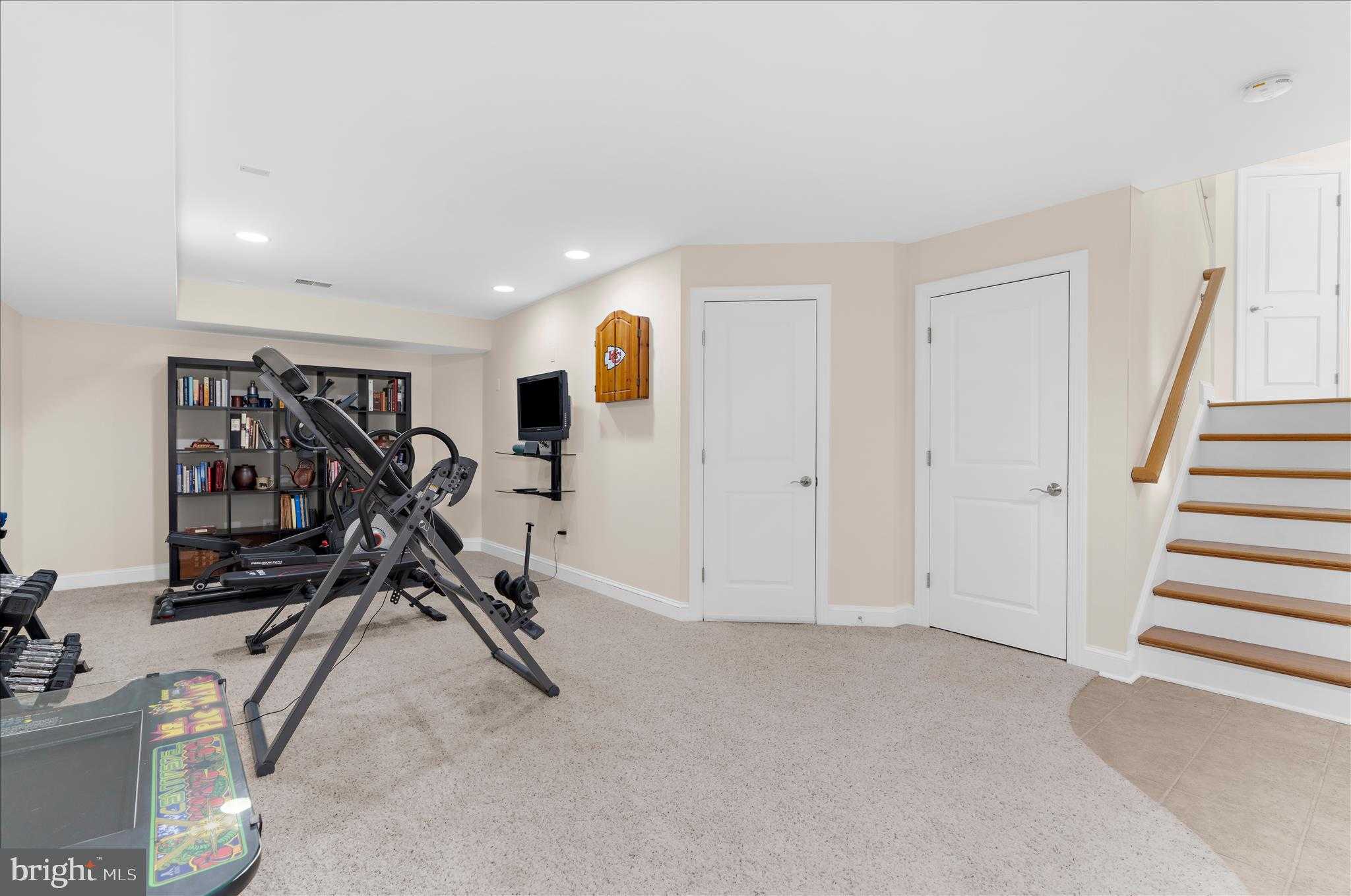 518 Narrows Pointe Dr photo 18