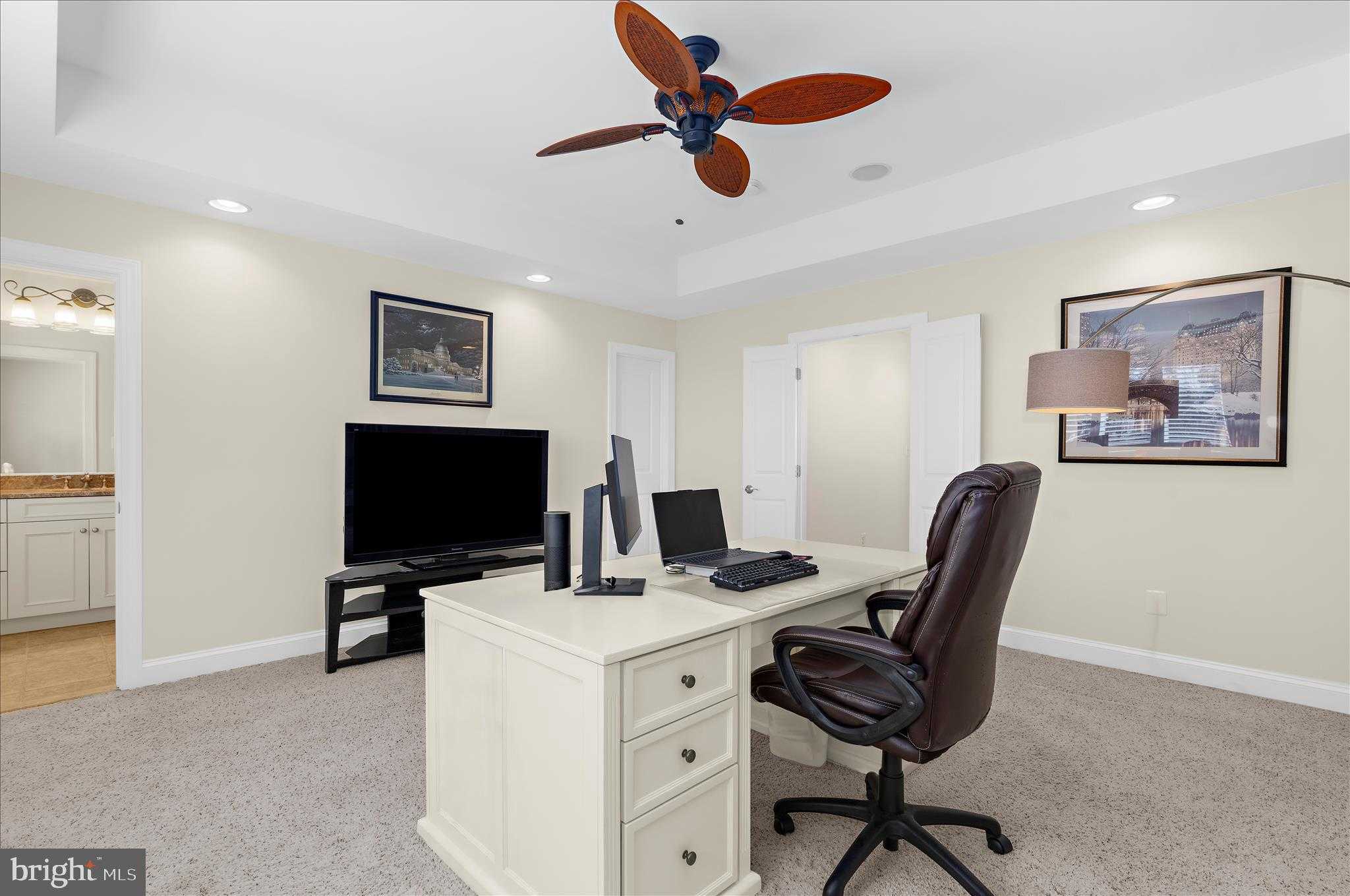 518 Narrows Pointe Dr photo 20