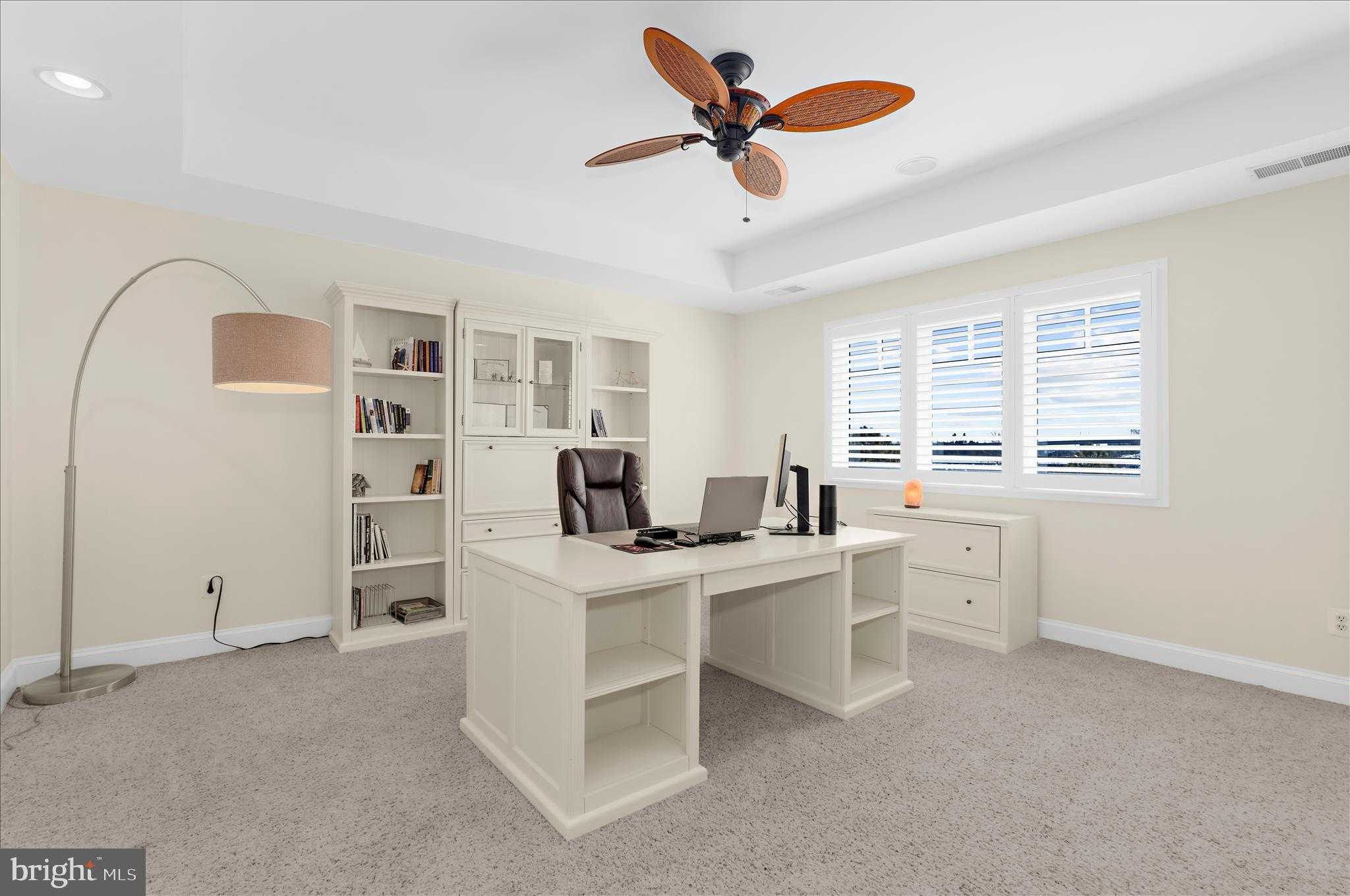 518 Narrows Pointe Dr photo 21