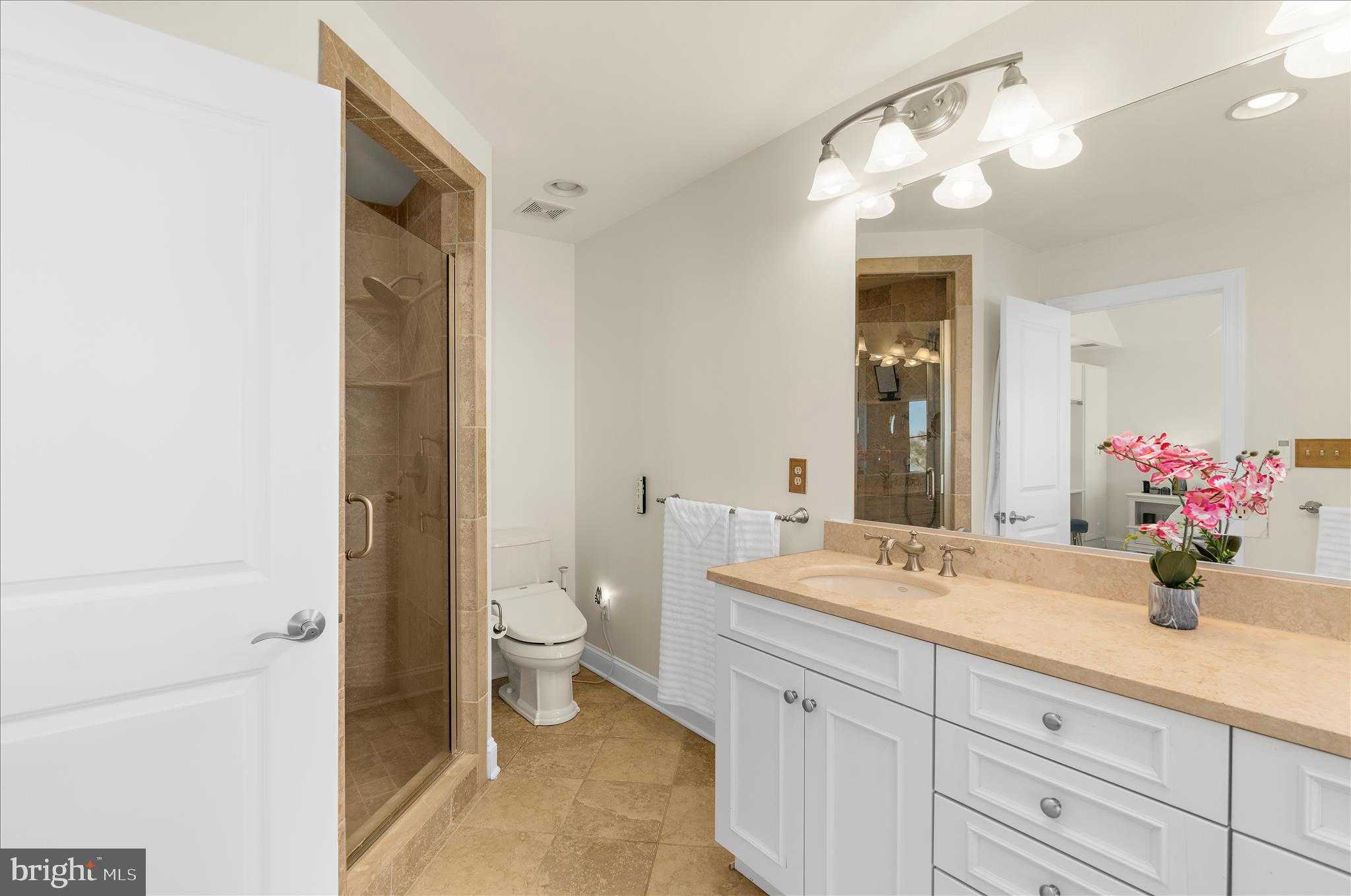 518 Narrows Pointe Dr photo 26