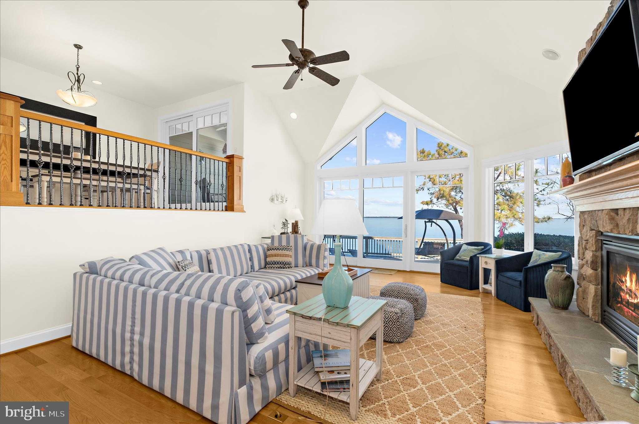 518 Narrows Pointe Dr photo 7