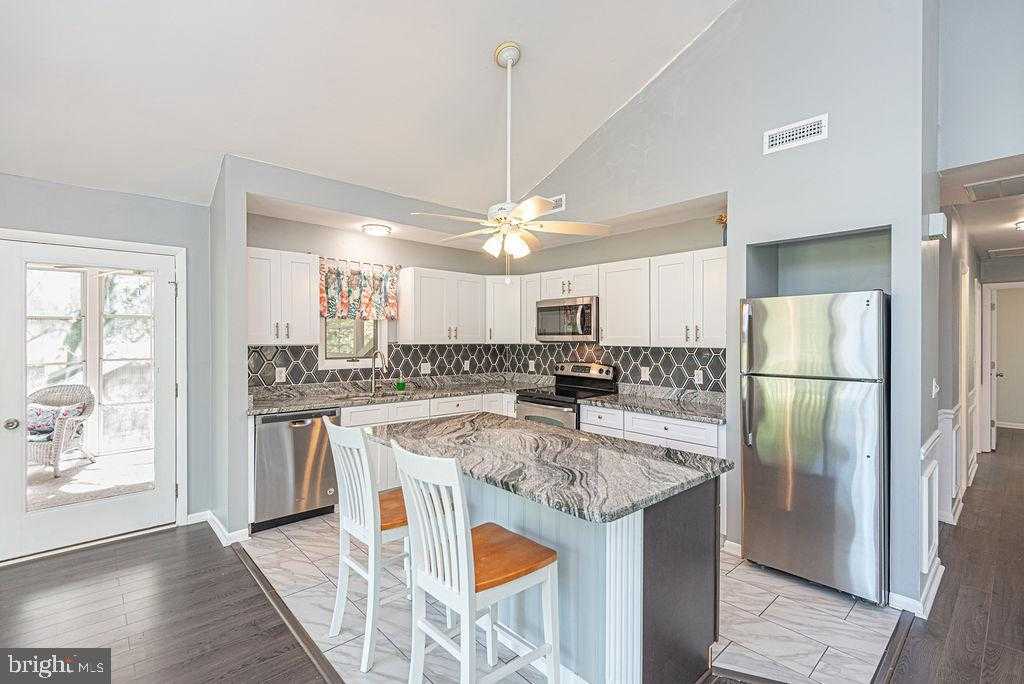 63 Drawbridge Rd photo 8