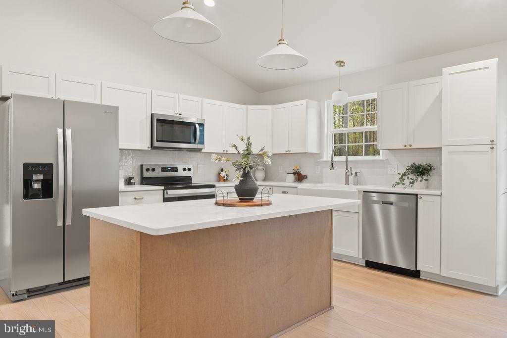 729 Vawter Corner Rd photo 14