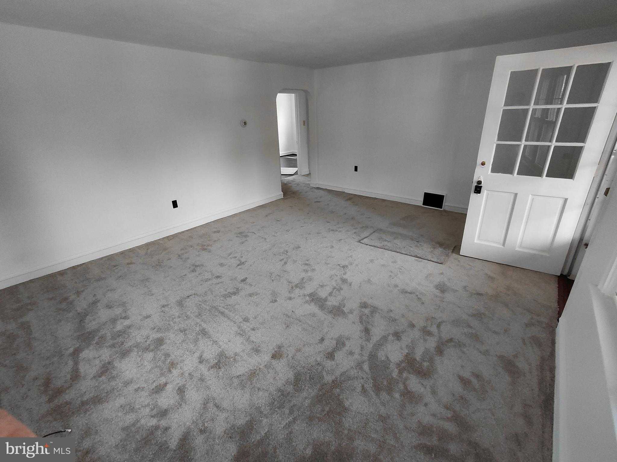 767 Lincoln Rd photo 9