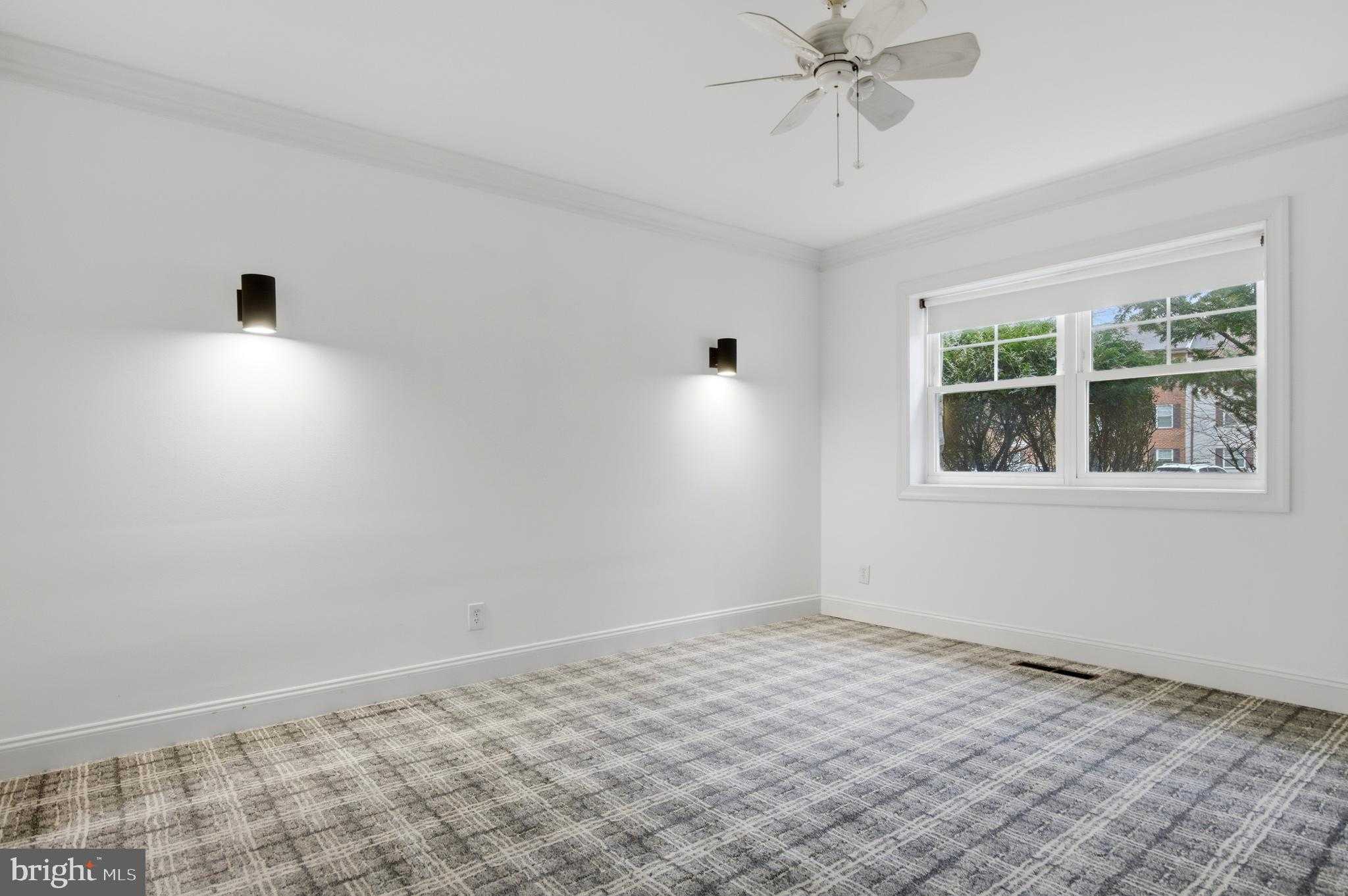 427 Drummers Ln photo 15