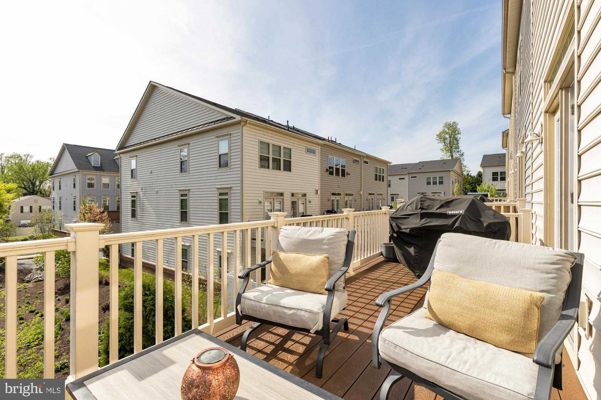 17810 Thomas Village Ln photo 25