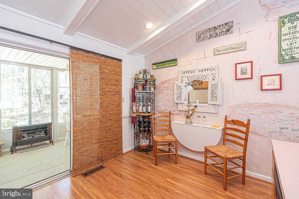 5 Liberty St photo 10