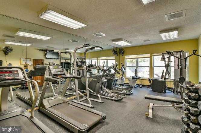 2100 Langston Blvd Apt 431 photo 19