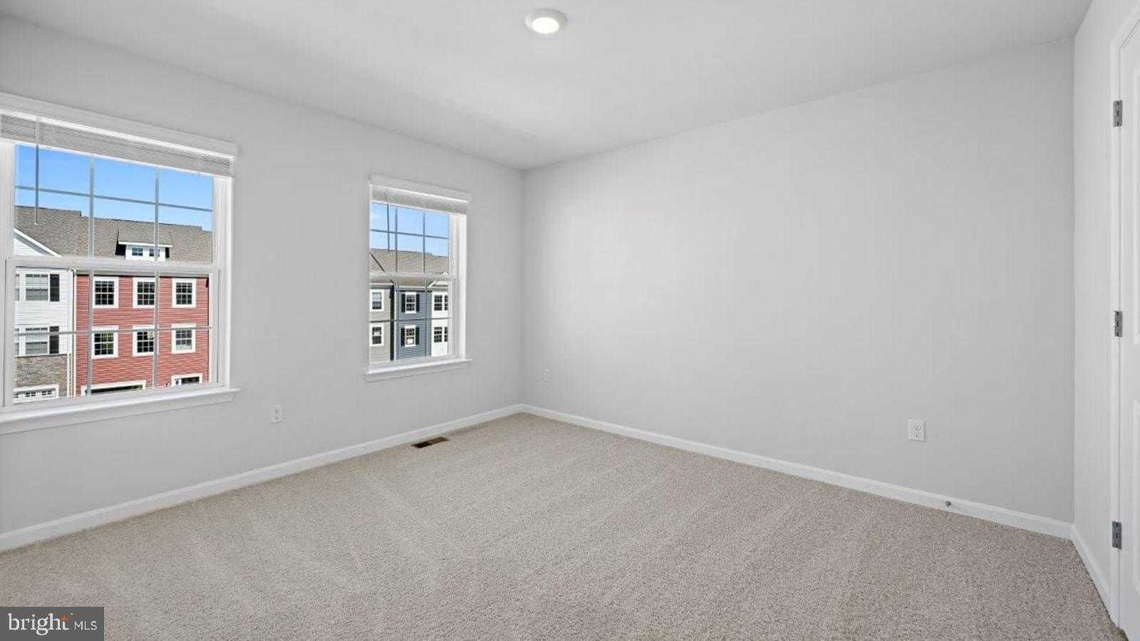 29 Merion Ave photo 18