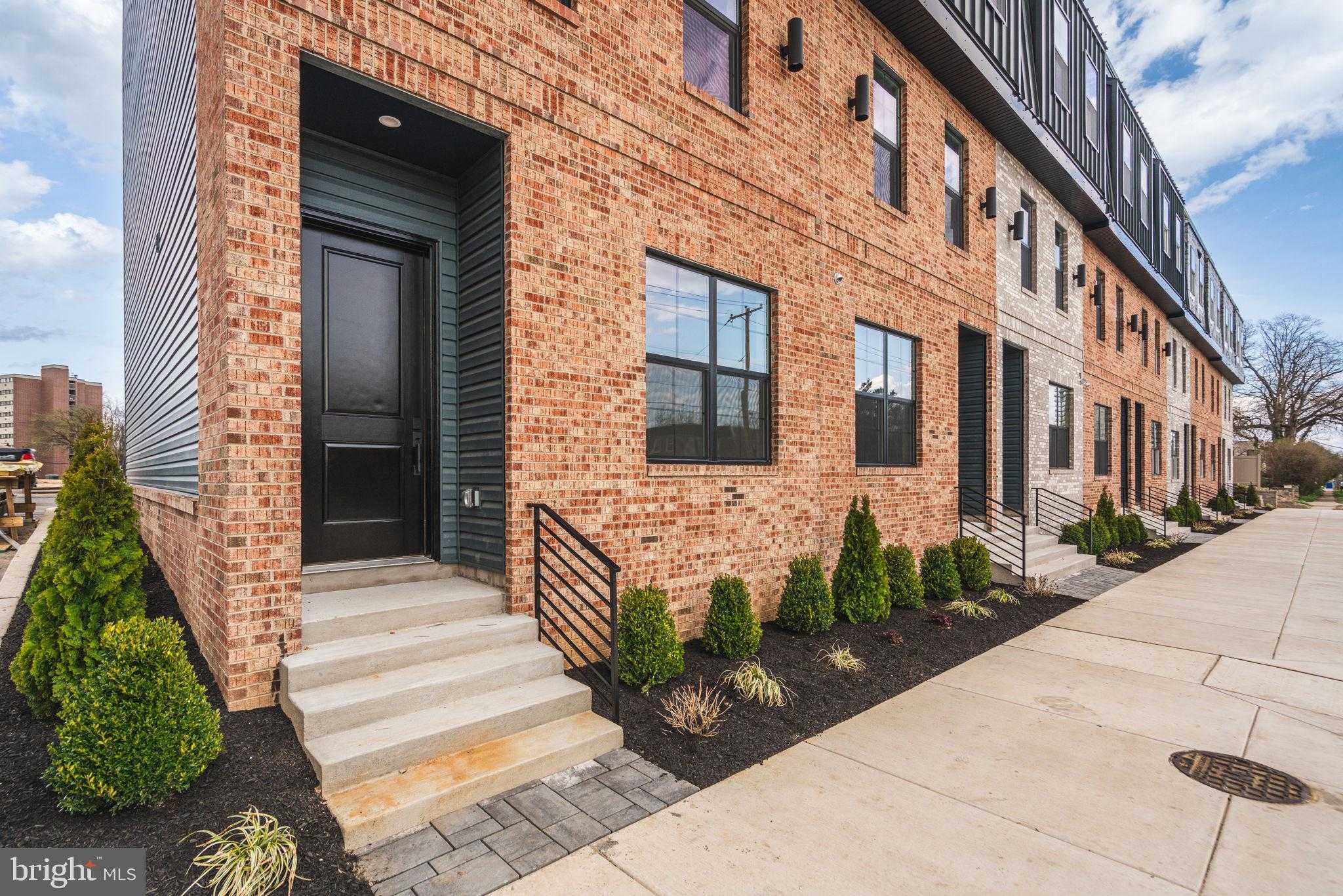 2723 Lorraine Ct photo 13