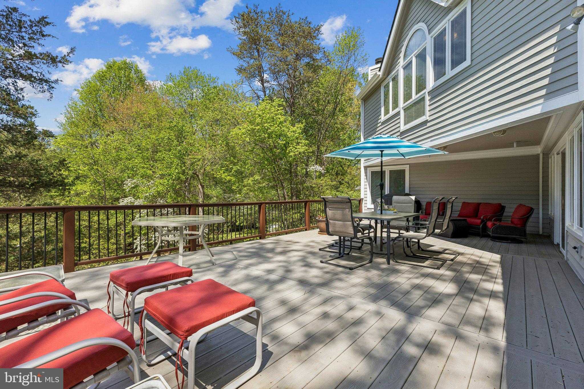 2416 Sunny Meadow Ln photo 26