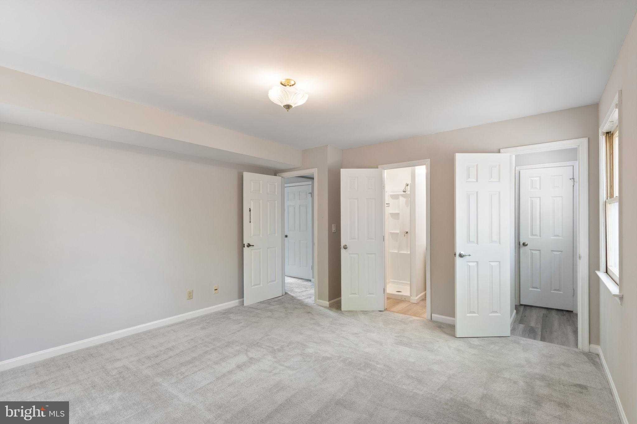 127 Oaklawn Rd photo 18