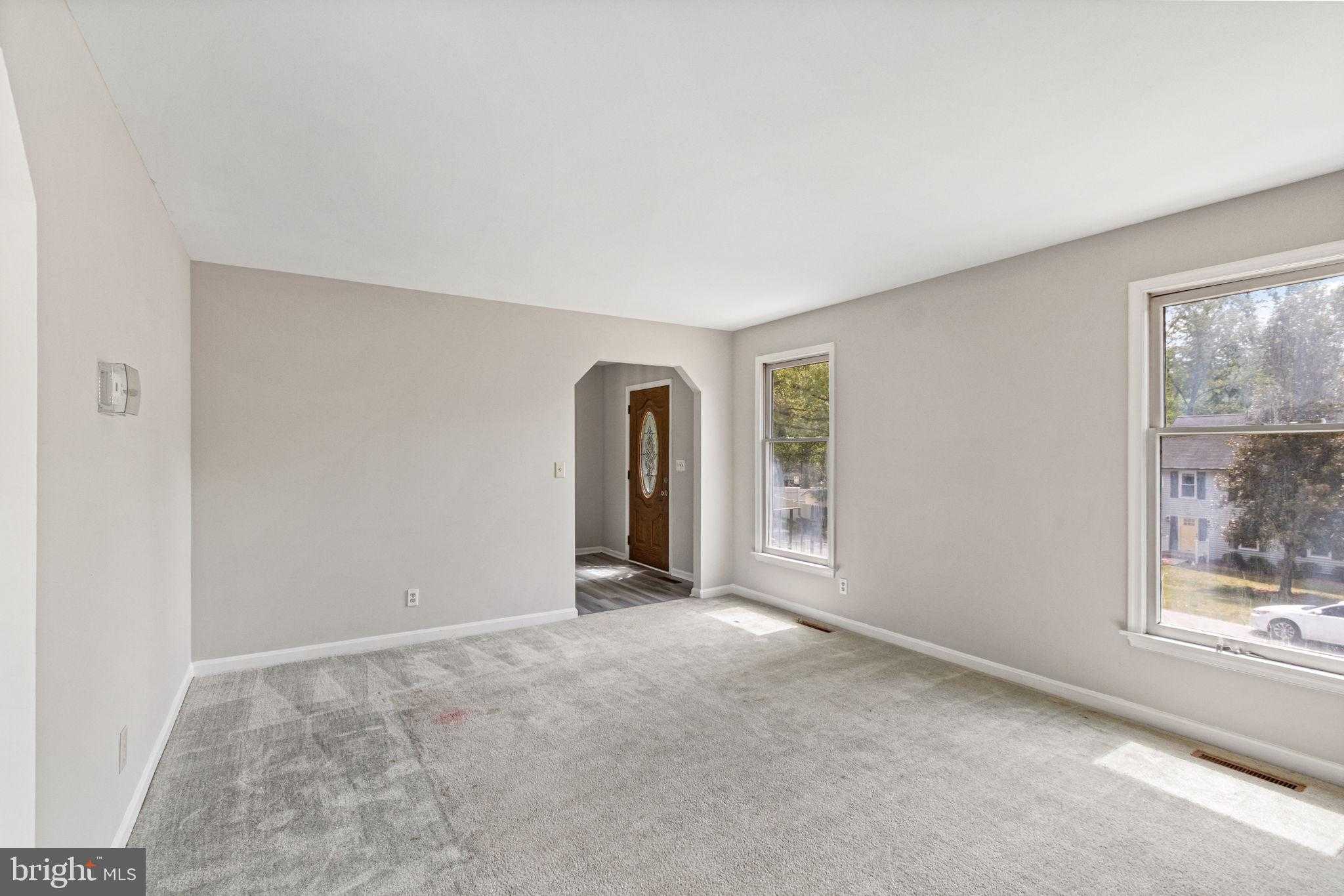 127 Oaklawn Rd photo 7