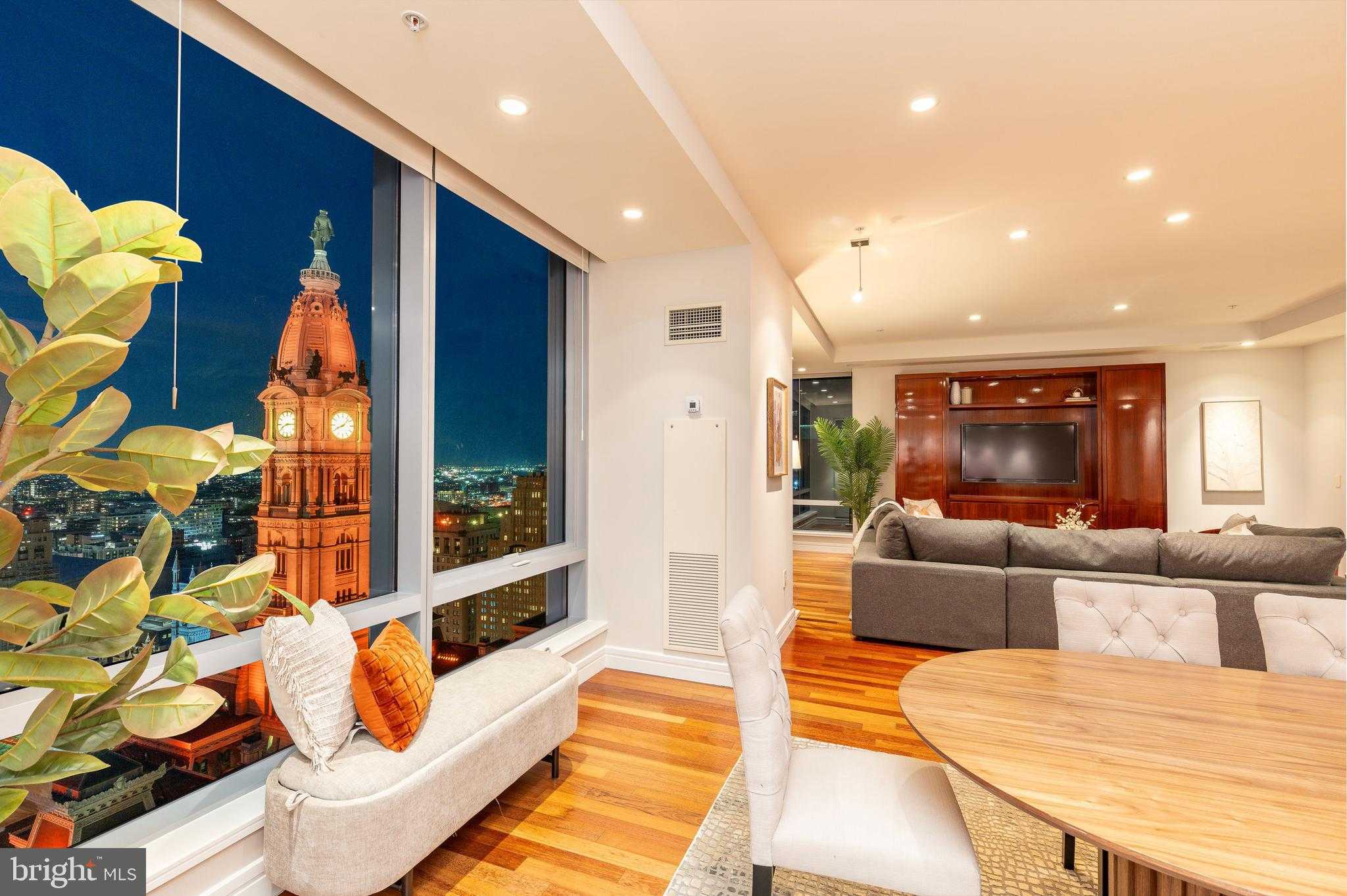 1414 S Penn Sq photo 6