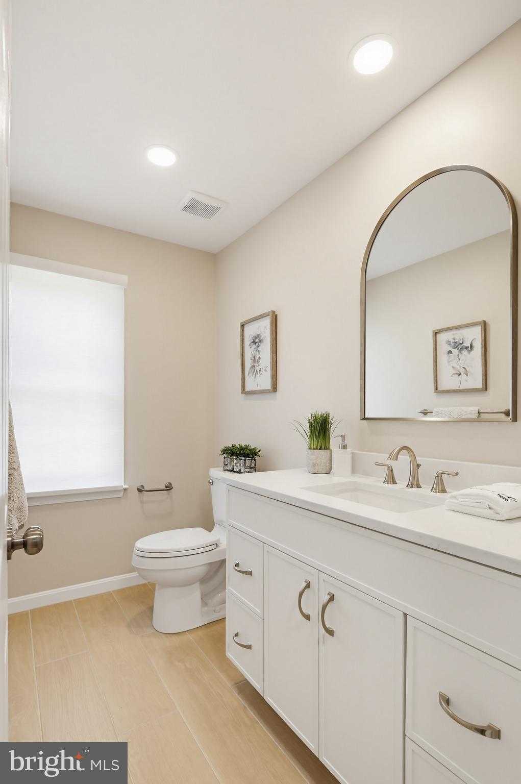 6464 S Wind Cir photo 34