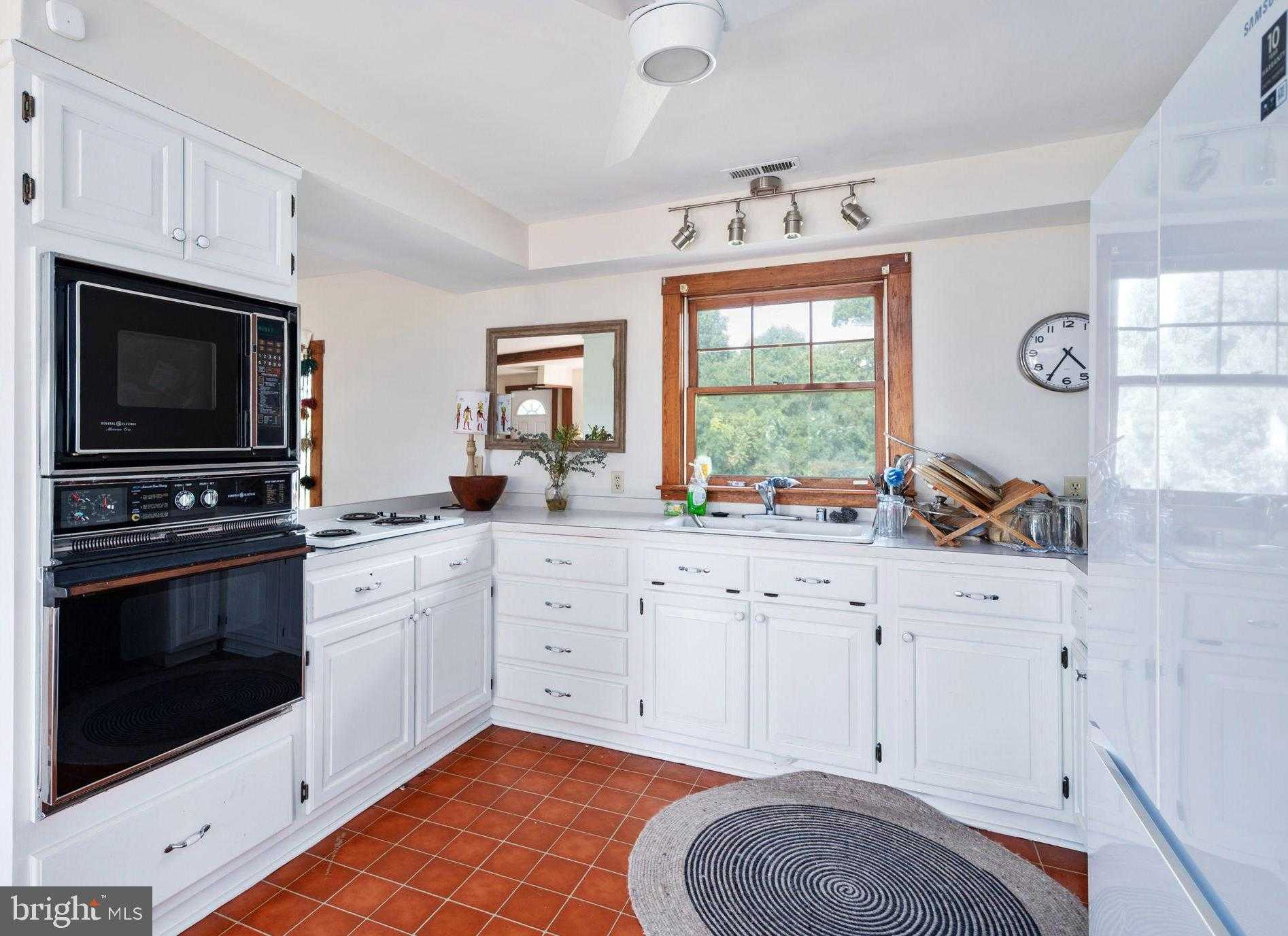 5050 Zacata Rd photo 10