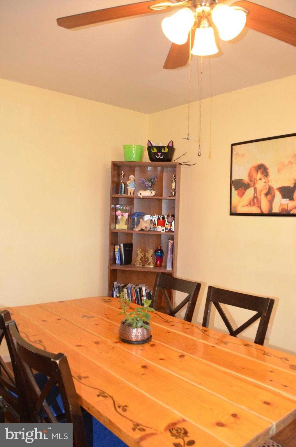 847 N Van Buren St photo 8