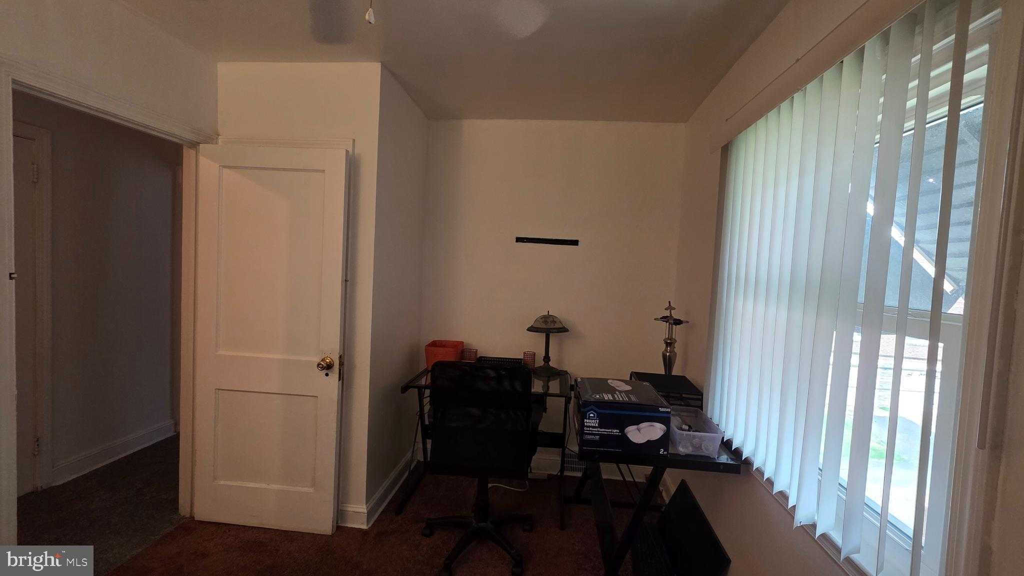 537 Fern St photo 22