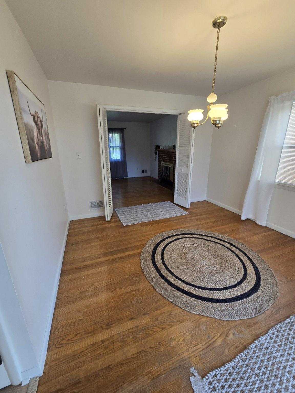 410 Plumtree Rd photo 8