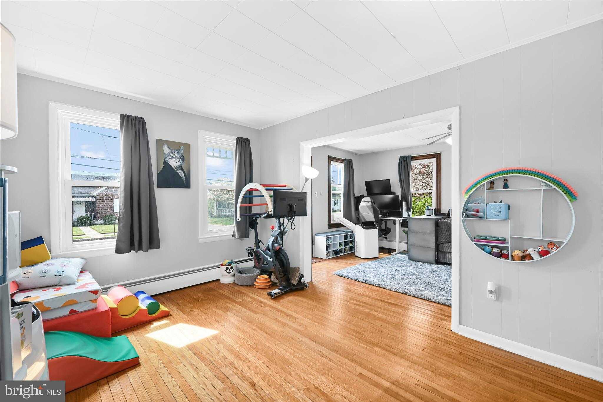 41 Memorial Blvd photo 16