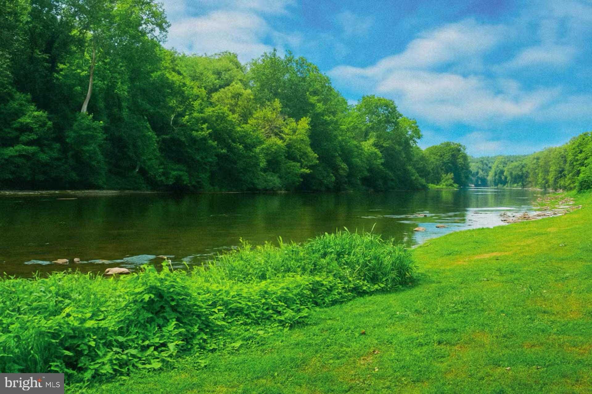 218 N View Dr photo 2