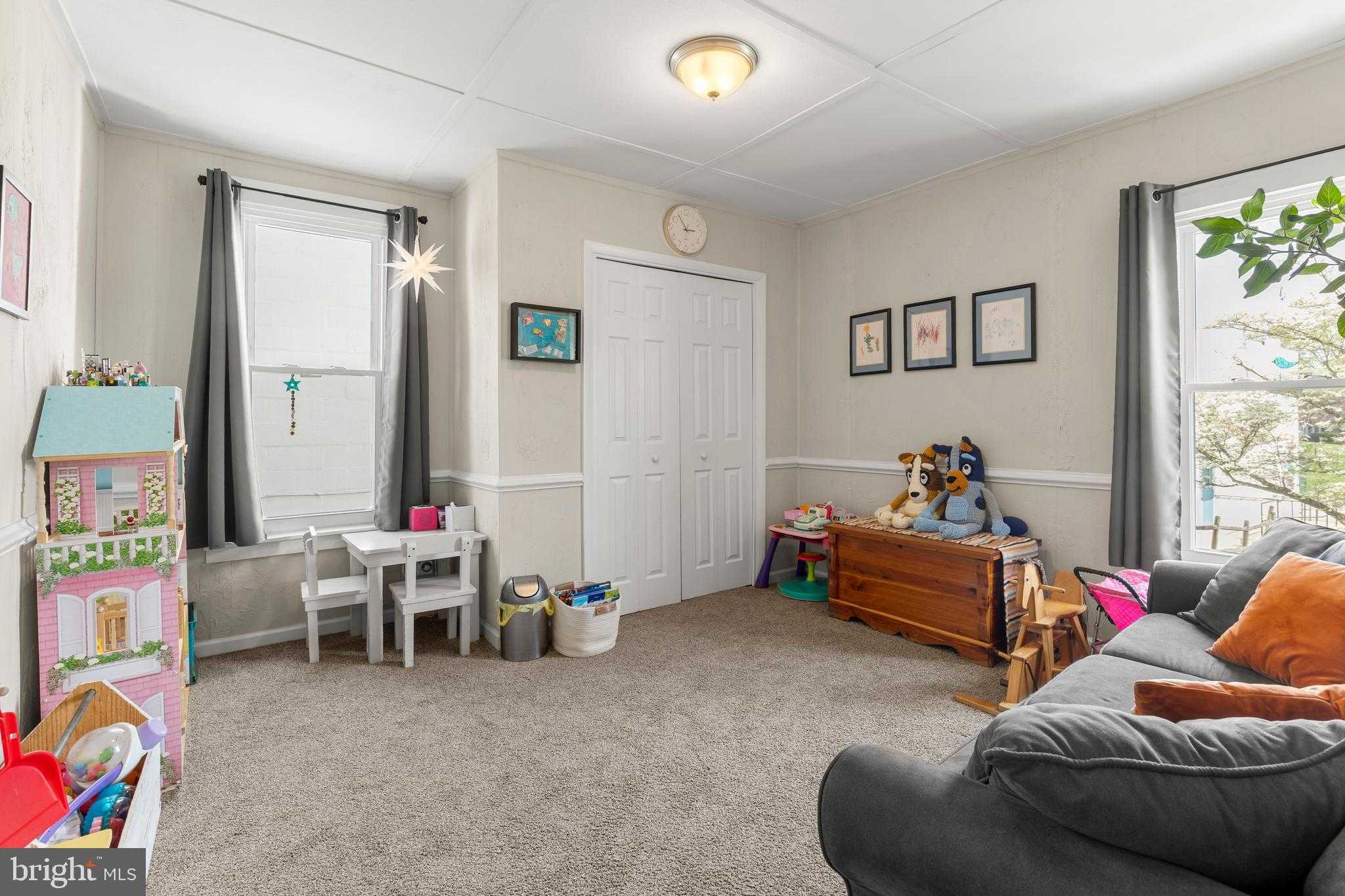 30 W Maple St photo 15