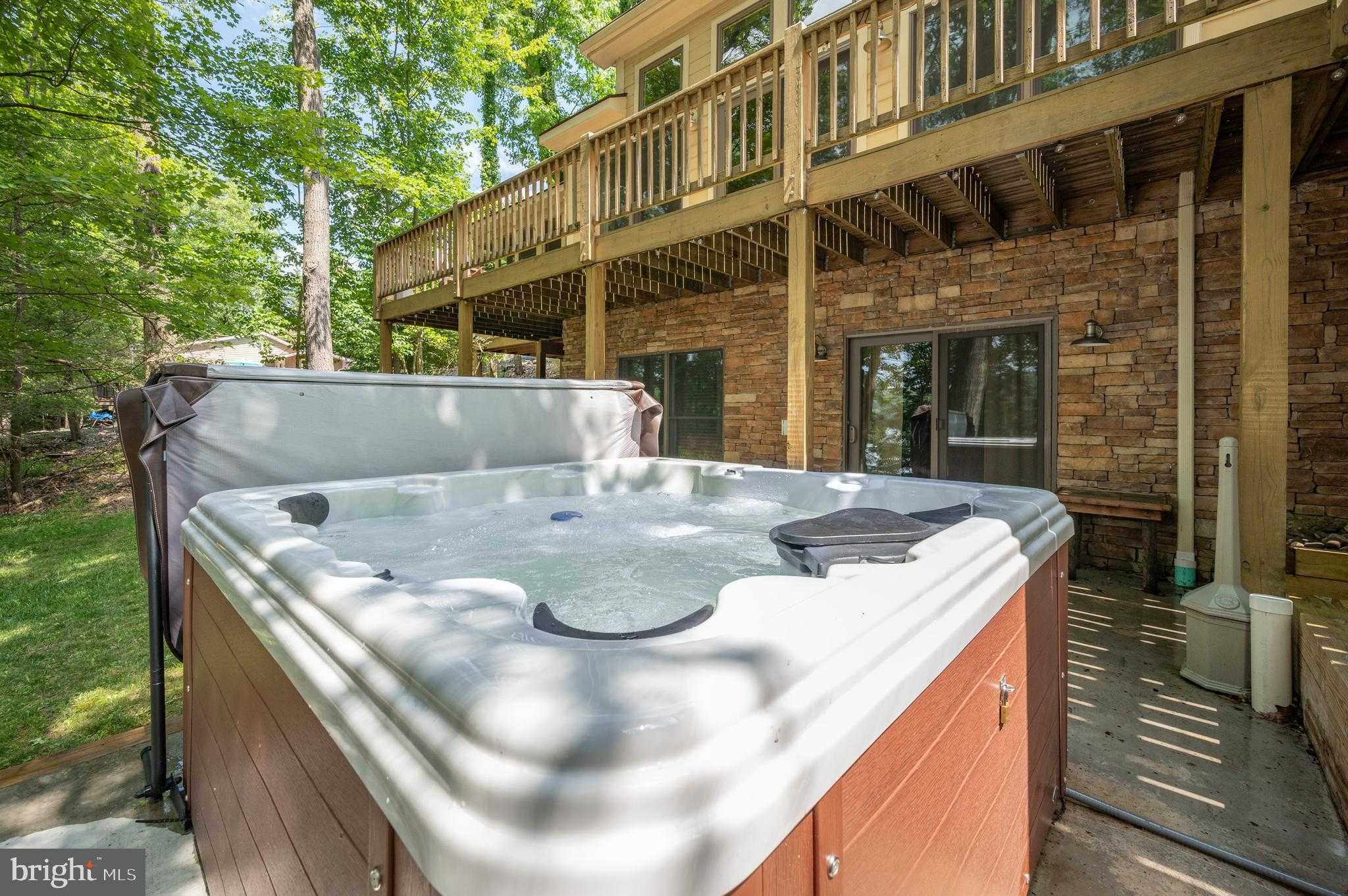 2411 Lake Shore Dr photo 52