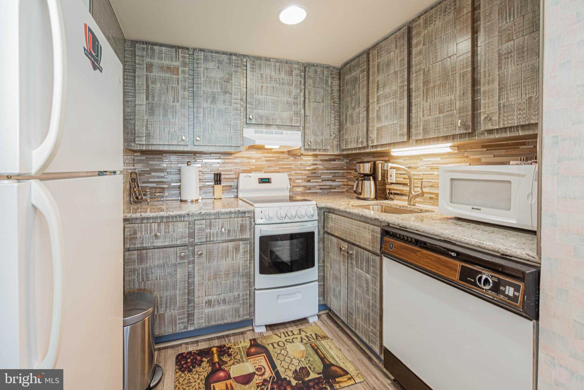 10900 Coastal Hwy Unit 909 photo 4