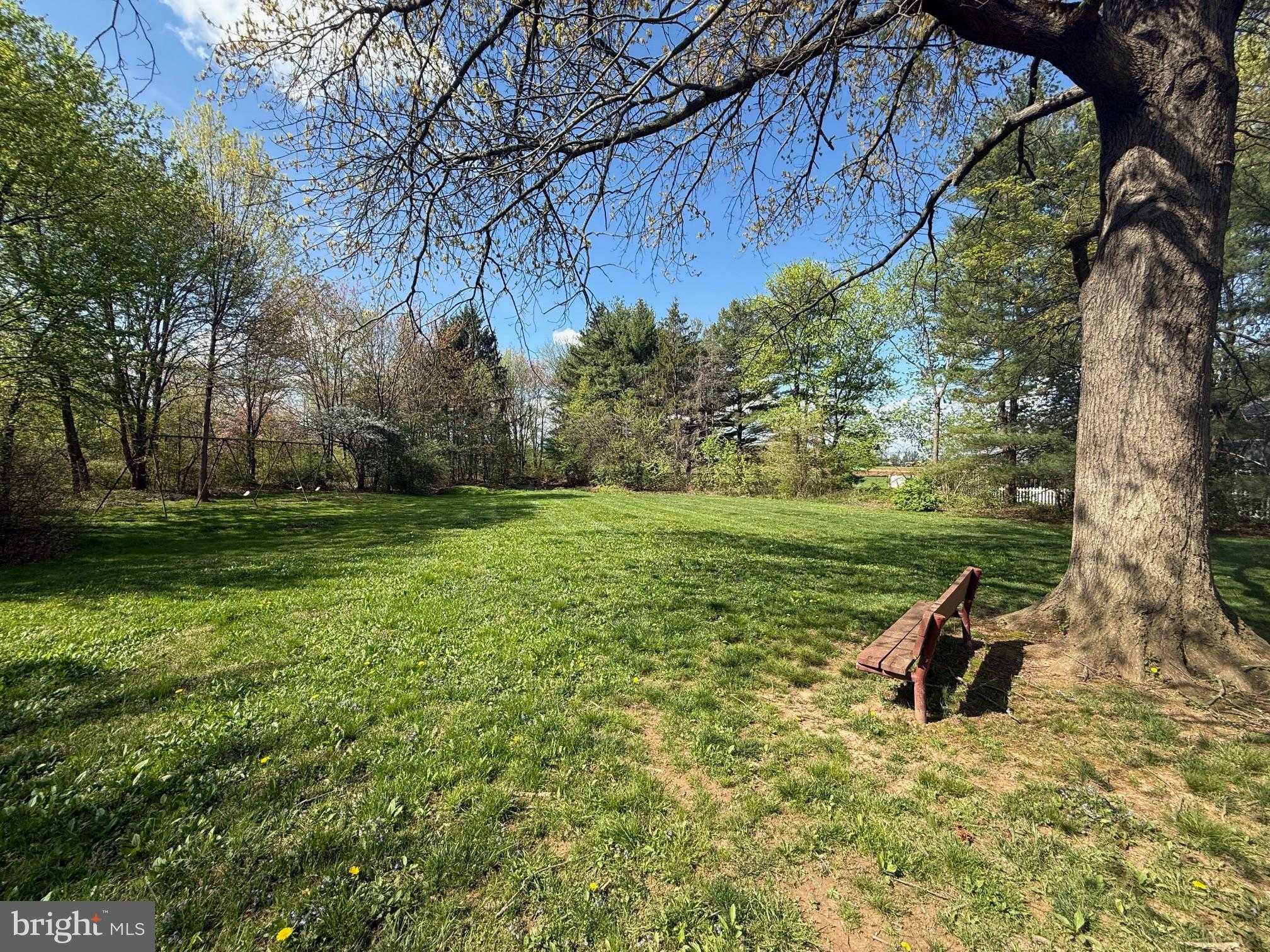 178 Elephant Rd Apt B11 photo 18